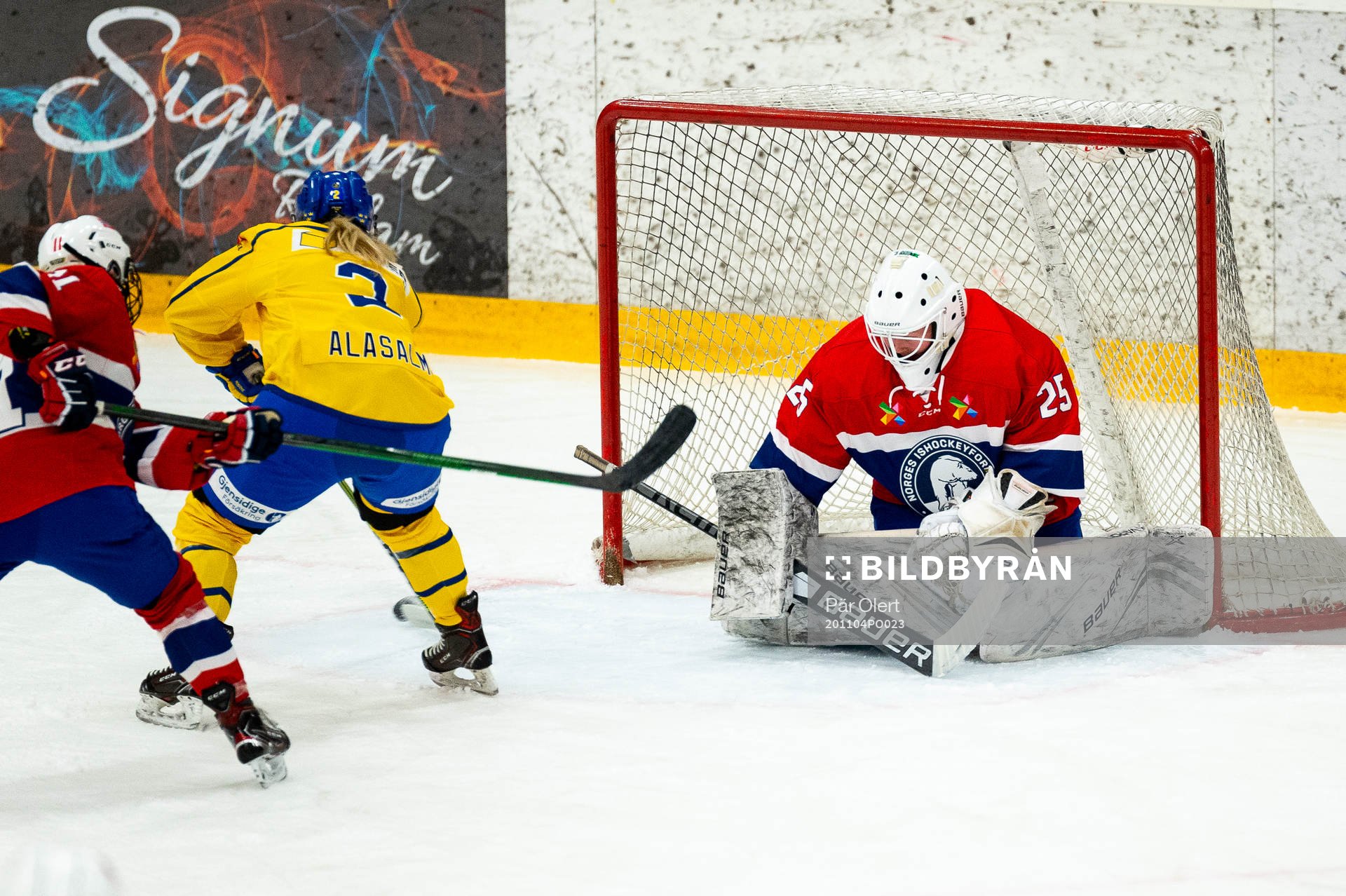 Emmy Alasalmi makes 3-0