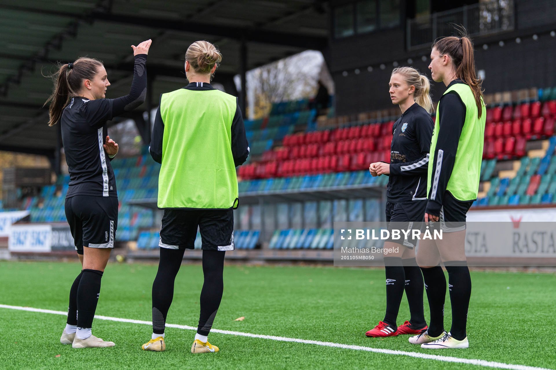 Vilde Böe Risa, Filippa Curmark, Rebecka Blomqvist och