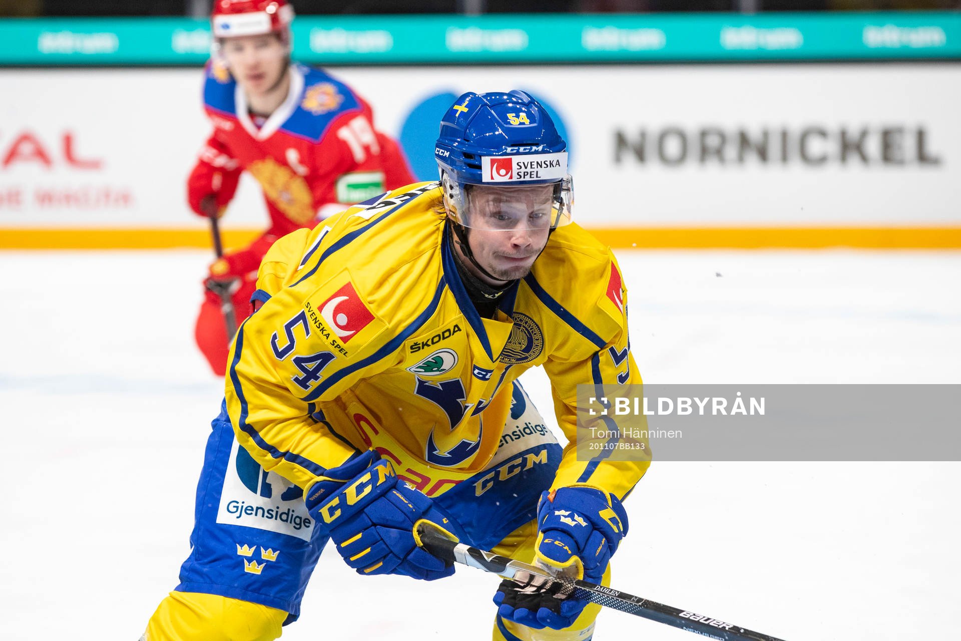 Jonathan Dahlen #54, SWE Vasili Podkolzin #19, RUS