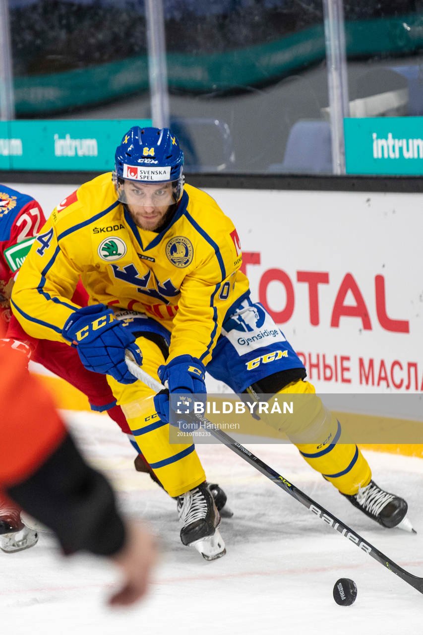 Marat Khusnutdinov #22, RUS, Eric Martinsson #64, SWE