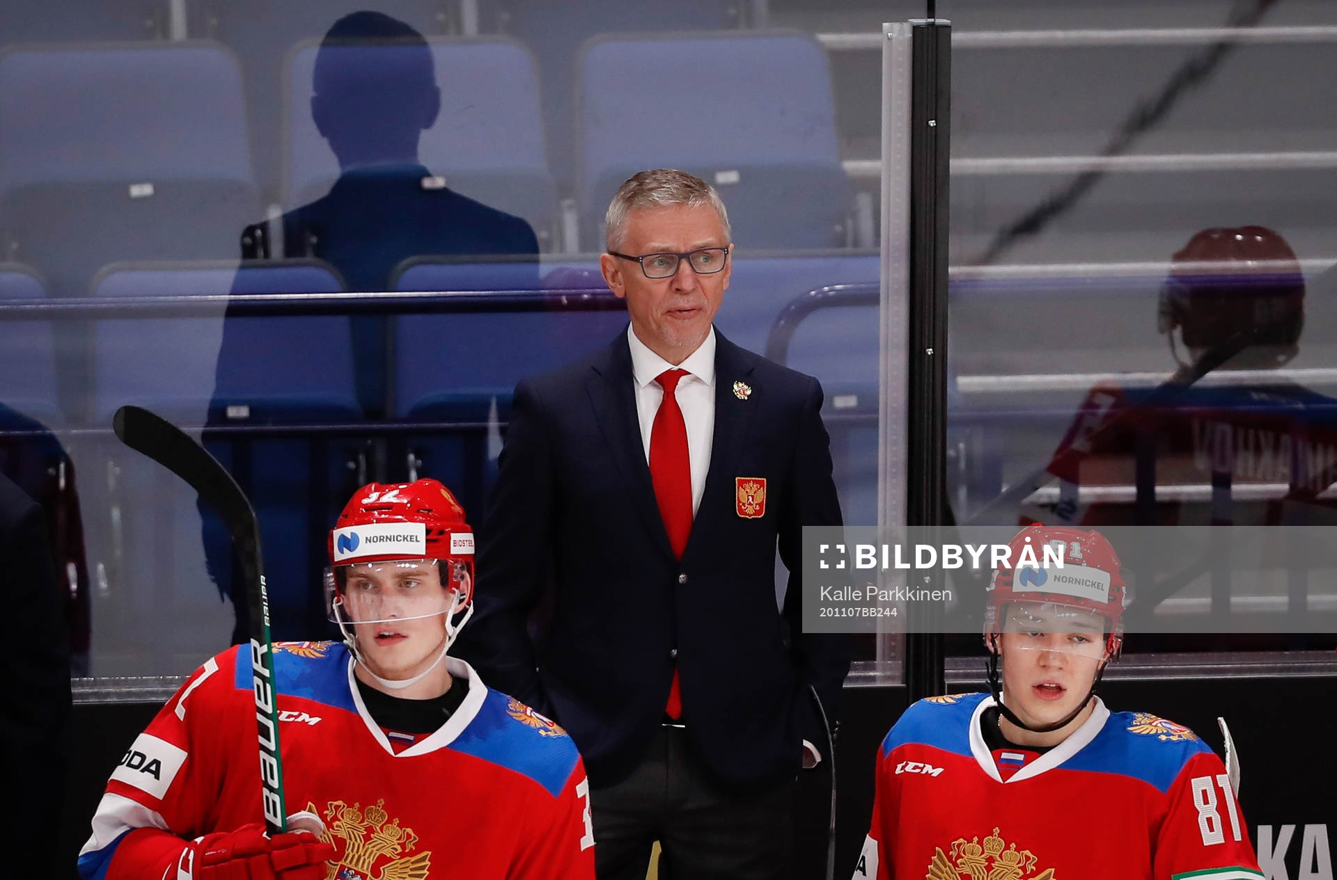 Head Coach Igor Larionov, RU,Ilya Safonov #32, RUS and