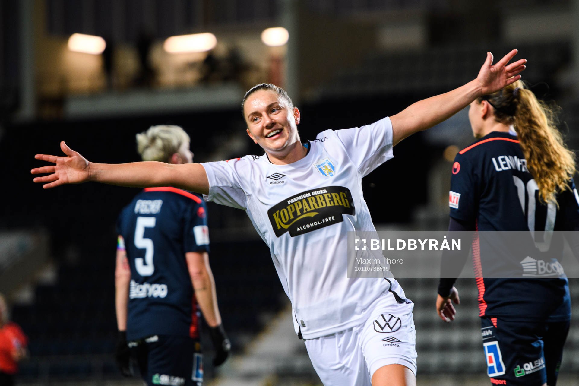 Göteborgs Vilde Böe Risa jublar