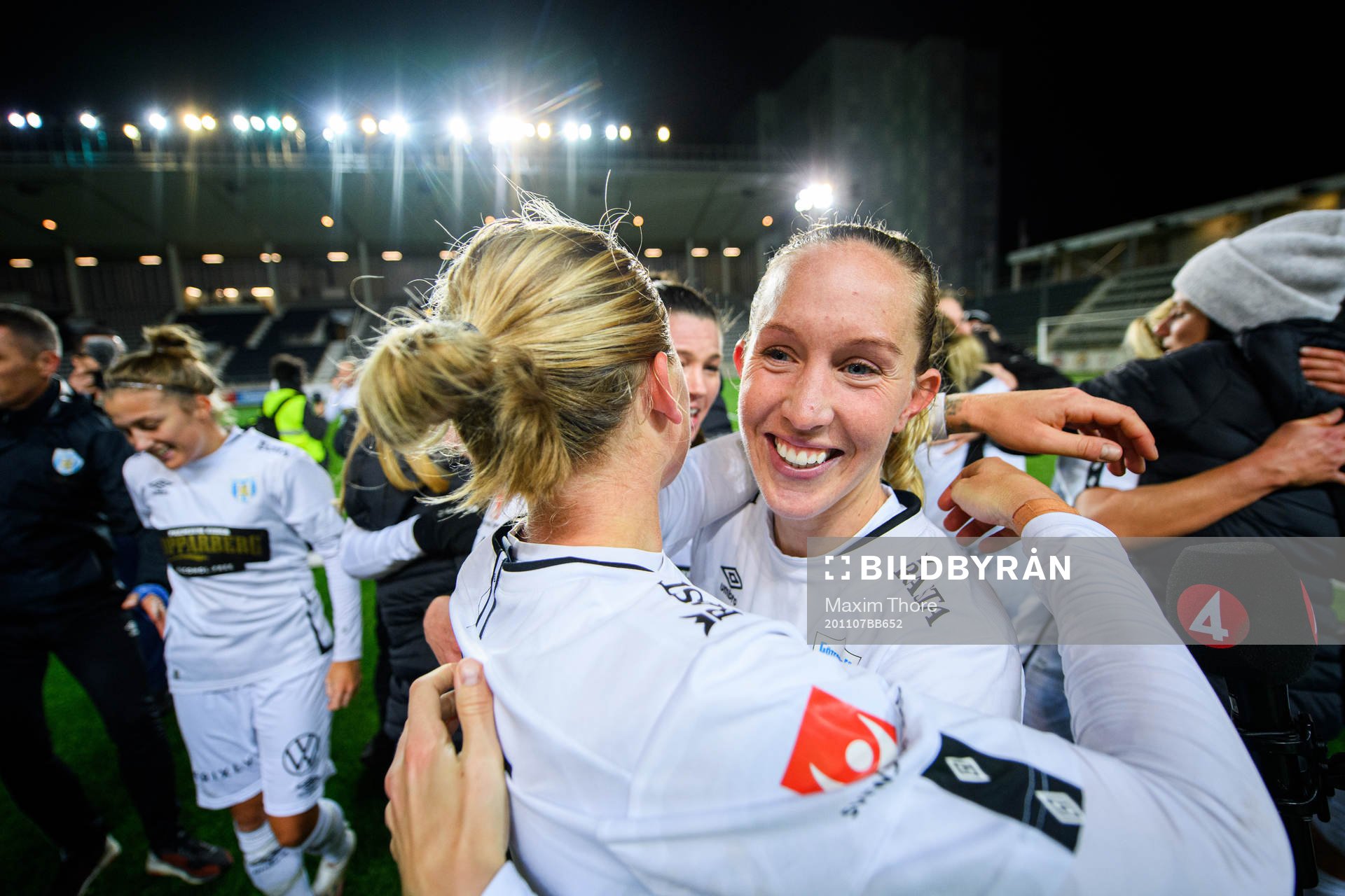 Göteborgs Julia Roddar jublar över SM-guldet