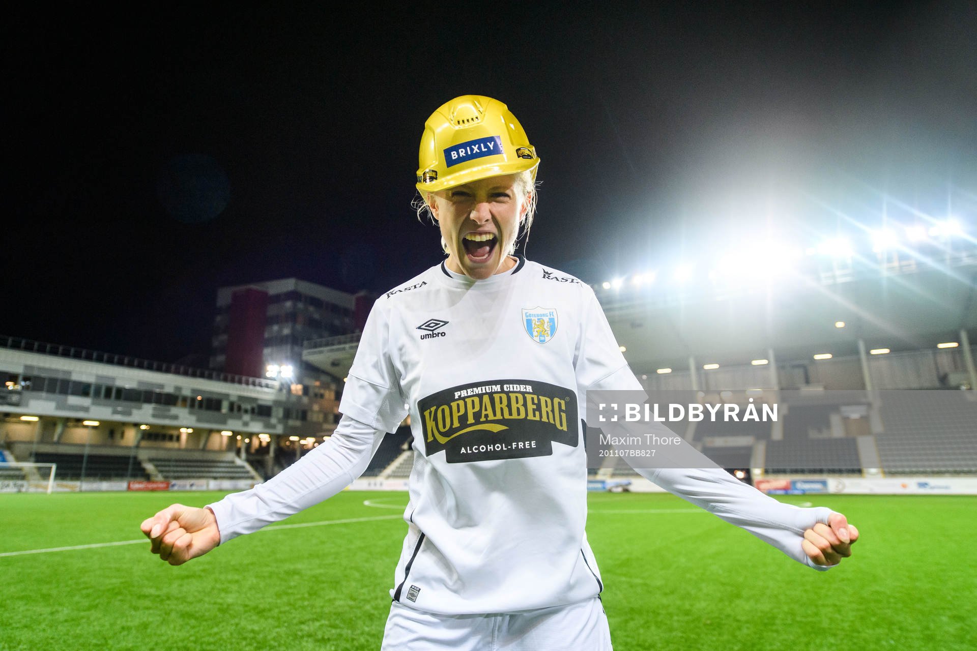 Göteborgs Rebecka Blomqvist jublar över SM-guldet