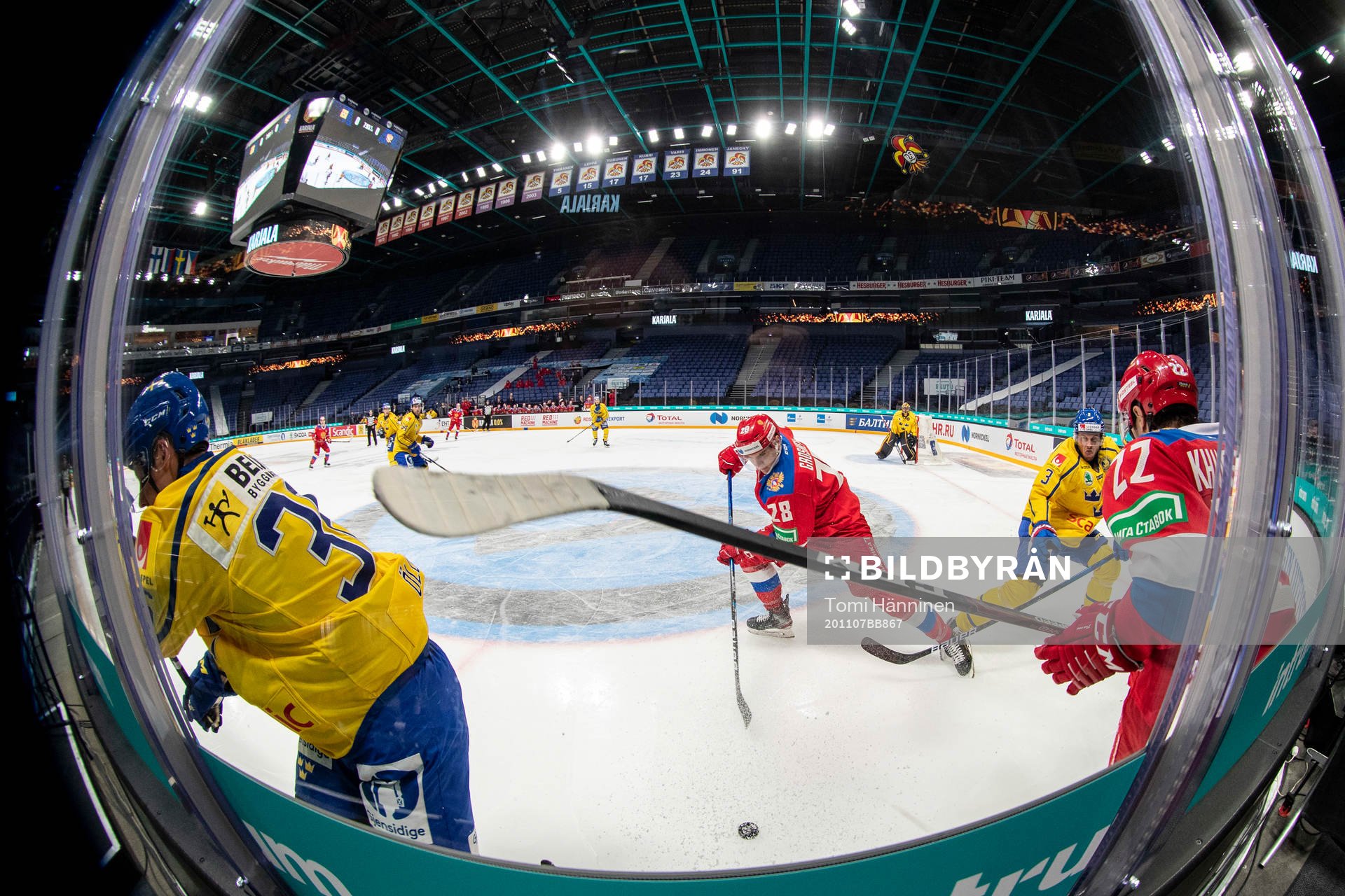 Linus Ölund #36, SWE, Maksim Groshev #28, RUS, Marat