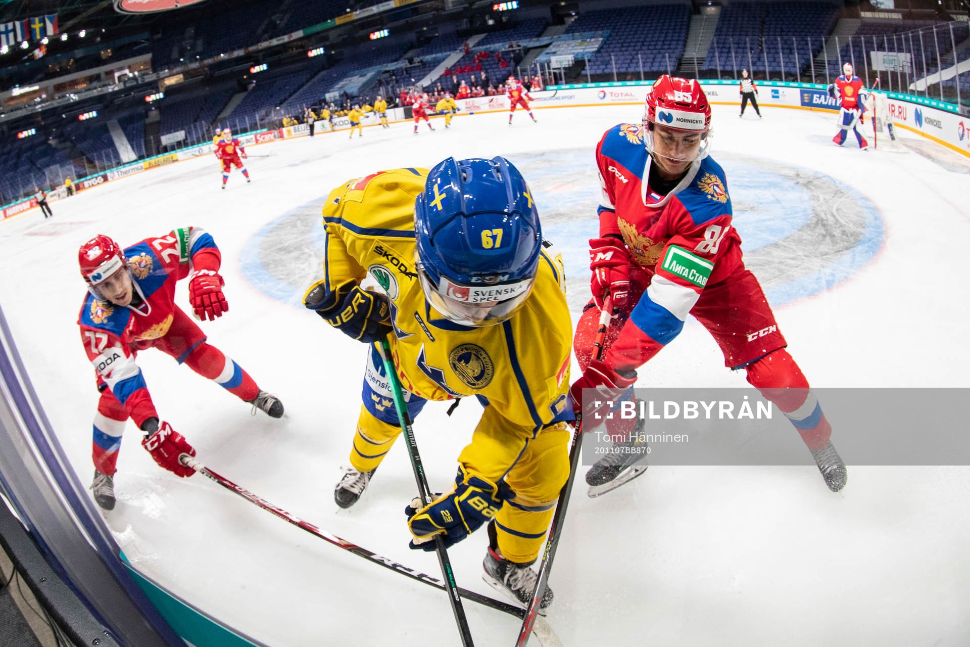 Marat Khusnutdinov #22, RUS, Leon Bristedt #67, SWE, Shakir