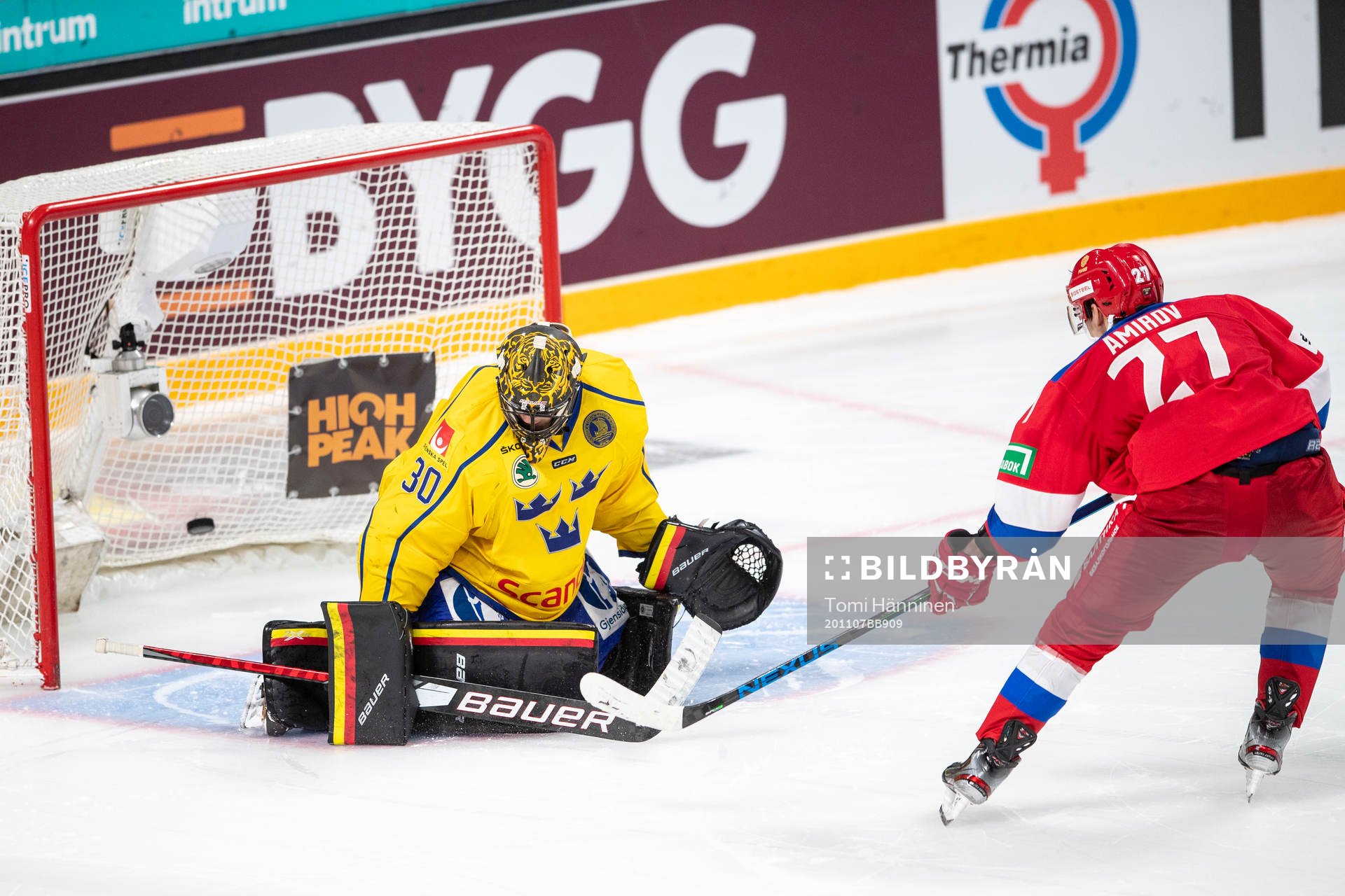 Rodion Amirov #27, RUS score penaltyshot, Samuel Ersson