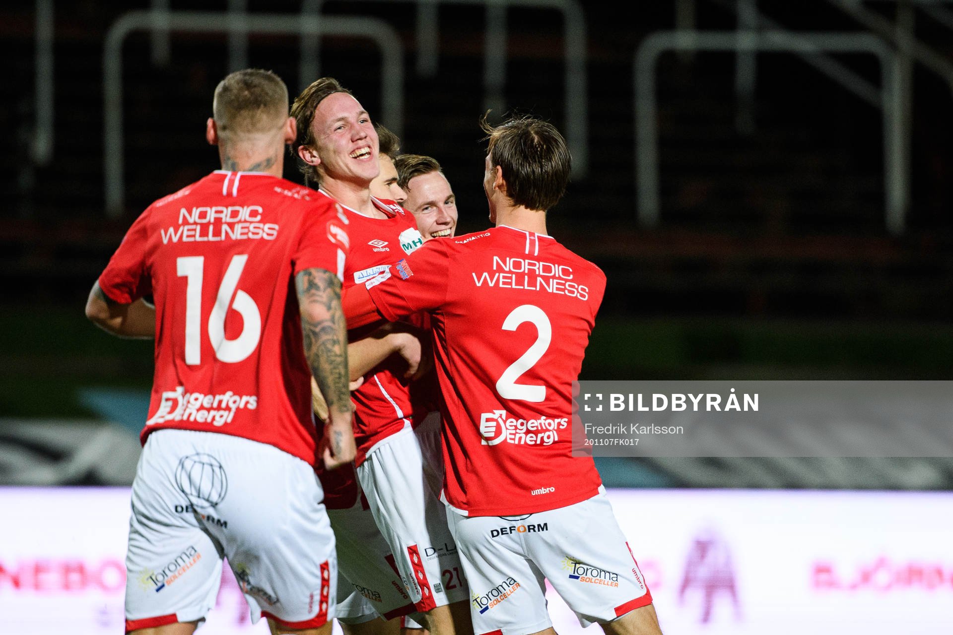 Degerfors Adam Carlén jublar