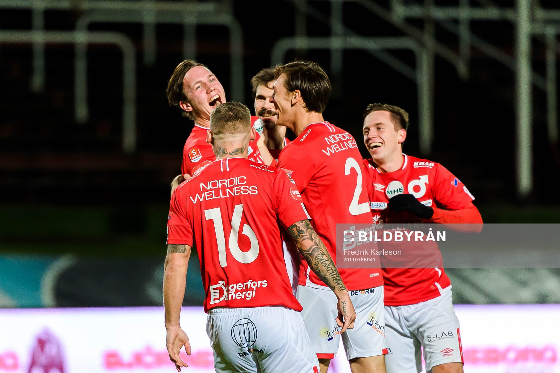 Degerfors Adam Carlén jublar