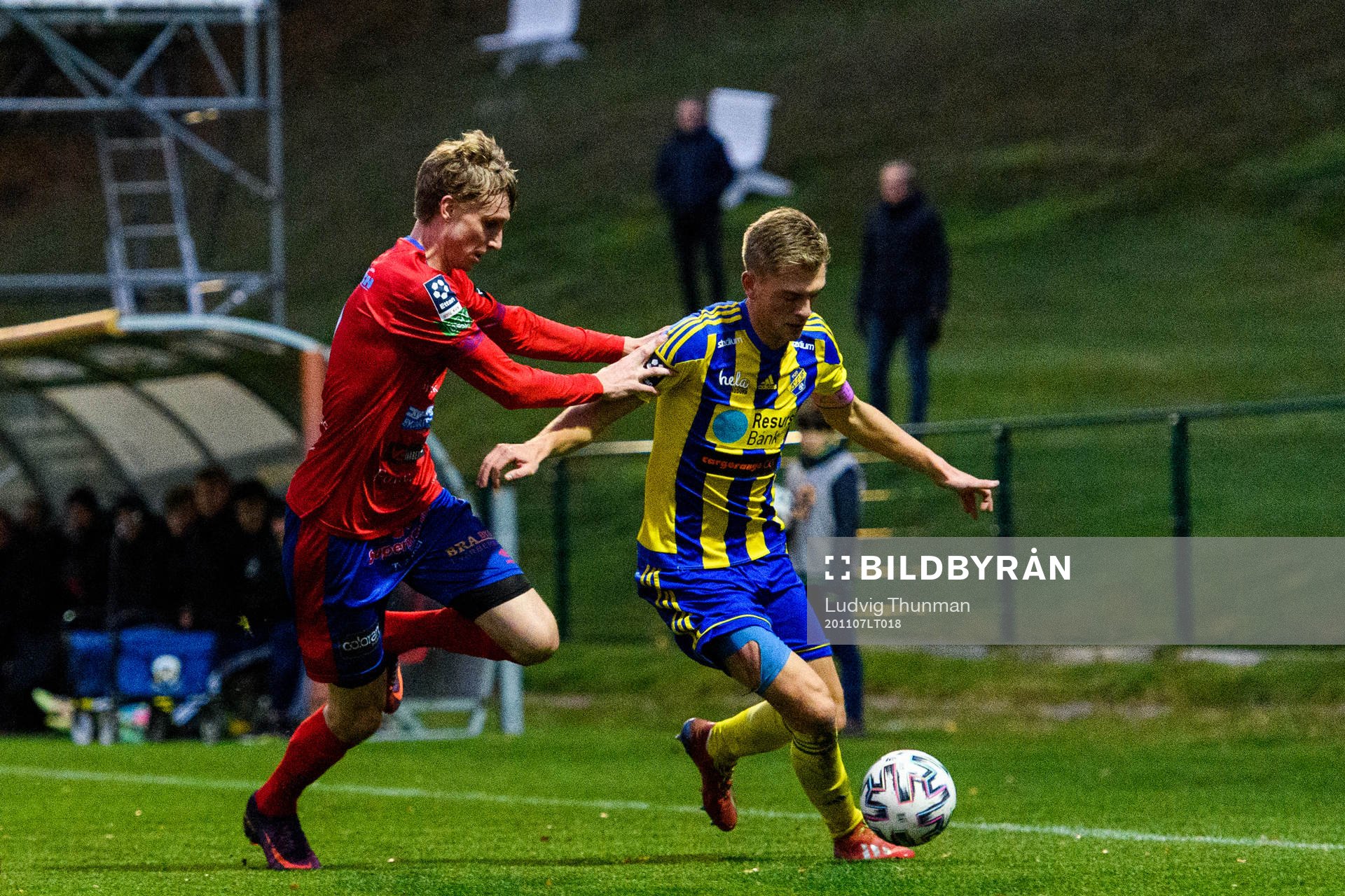 Tvååkers Eric Nilsson och Eskilsminnes Dennis Olsson