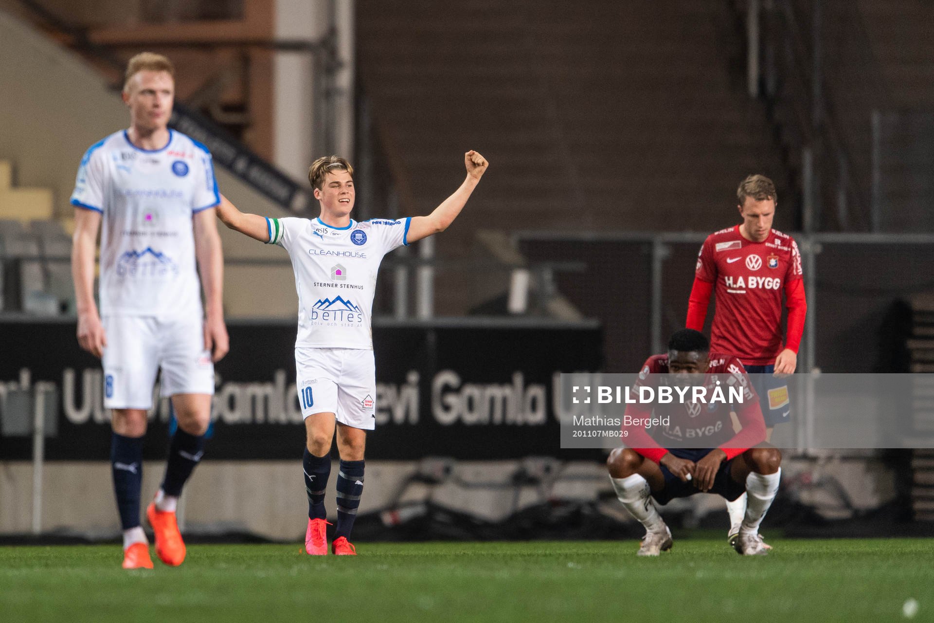Akropolis Linus Mattsson jublar