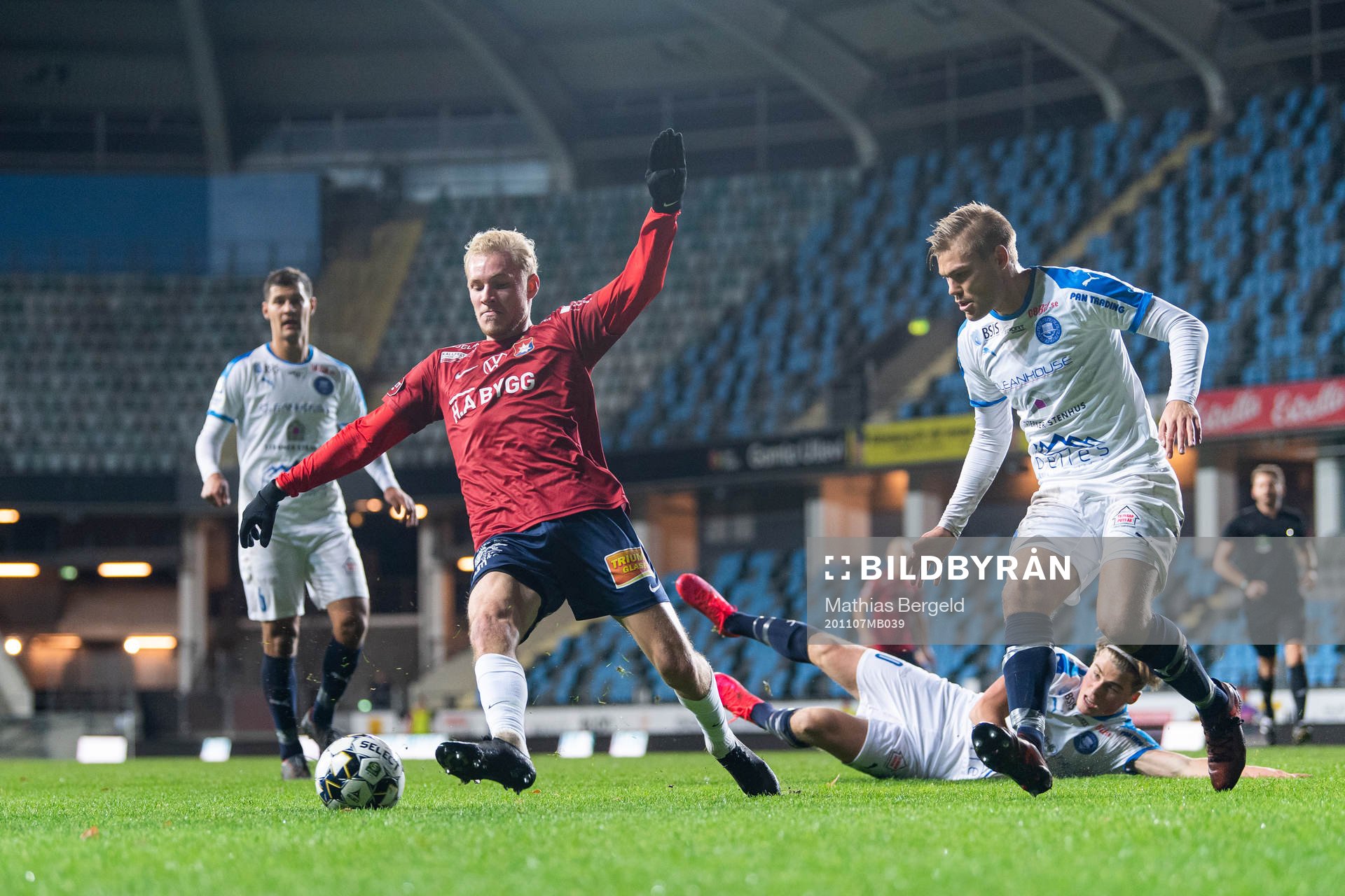 Örgrytes Adam Bergmark Wiberg och Akropolis Martin