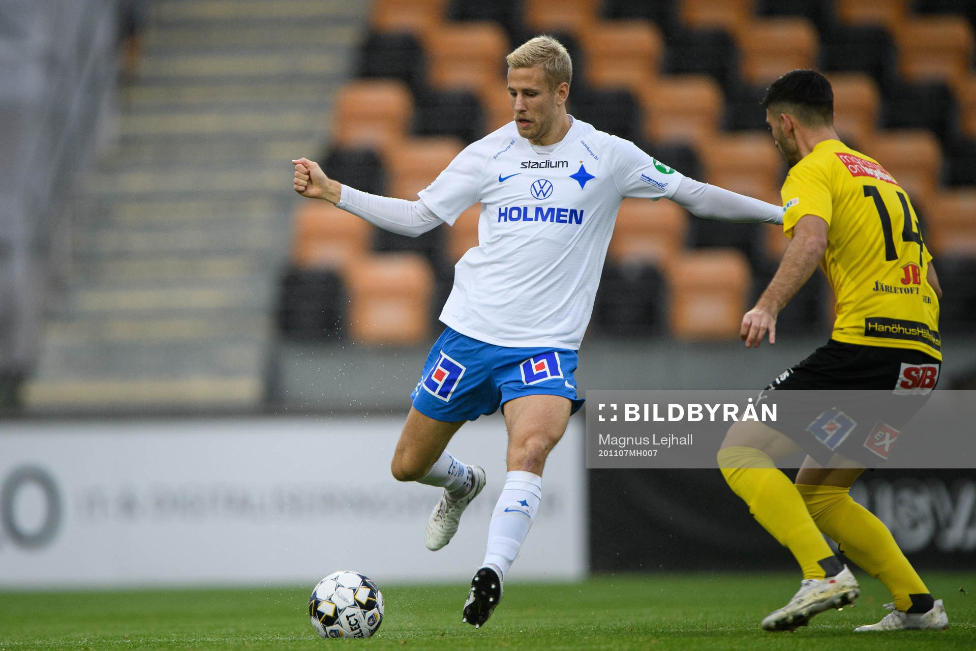 IFK Norrköpings Filip Dagerstål och Mjällbys Besard