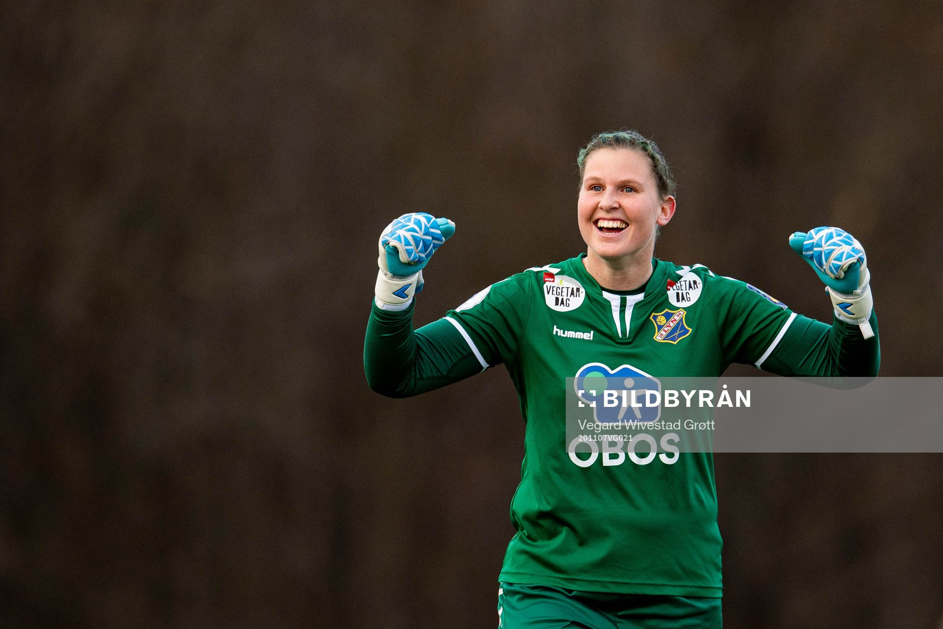 Goalkeeper Kirvil Odden Sundsfjord of Lyn celebrates