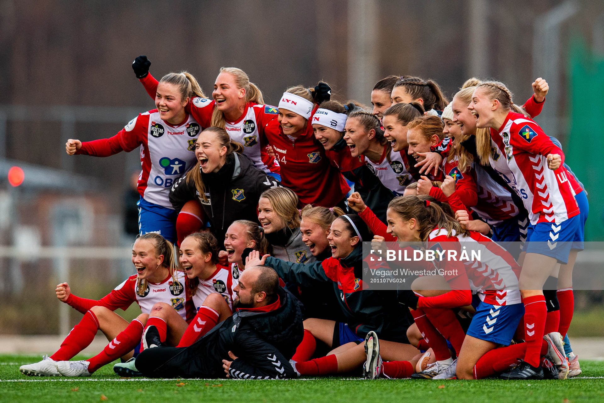 Joanna Aalstad Bækkelund, Mimmi Löfwenius Veum, Runa