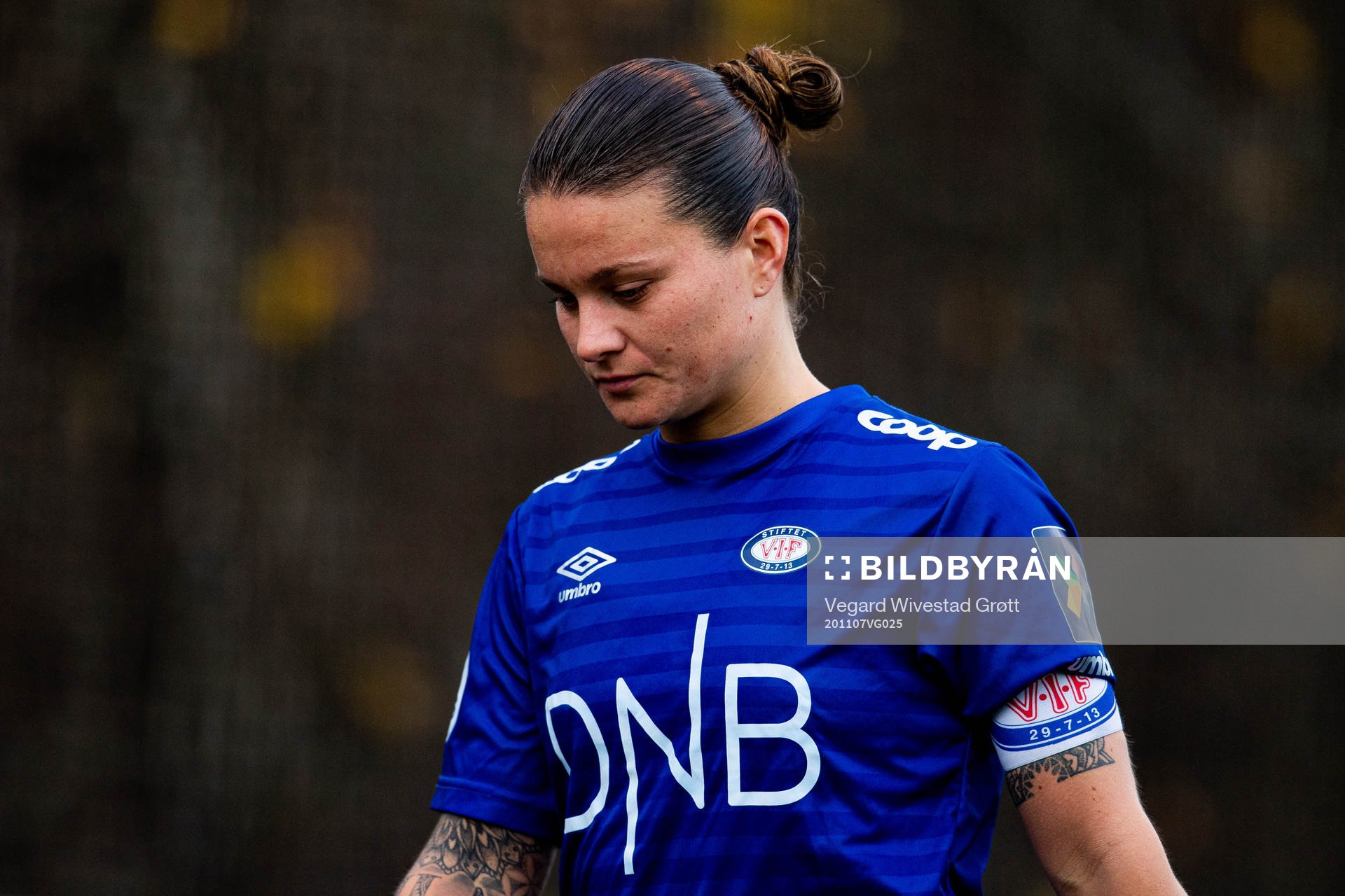 Sherida Spitse of Vålerenga looks dejected