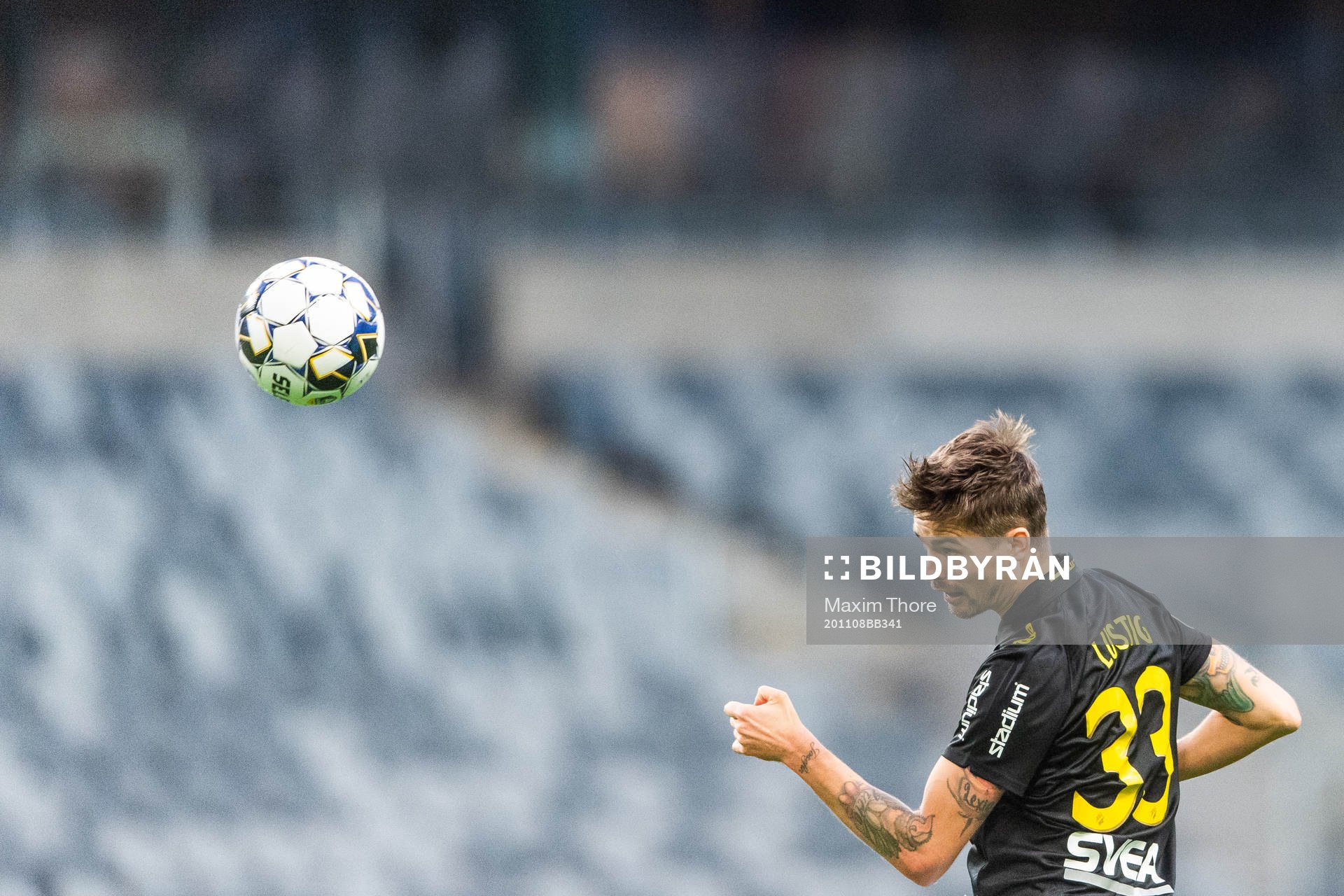 s Mikael Lustig