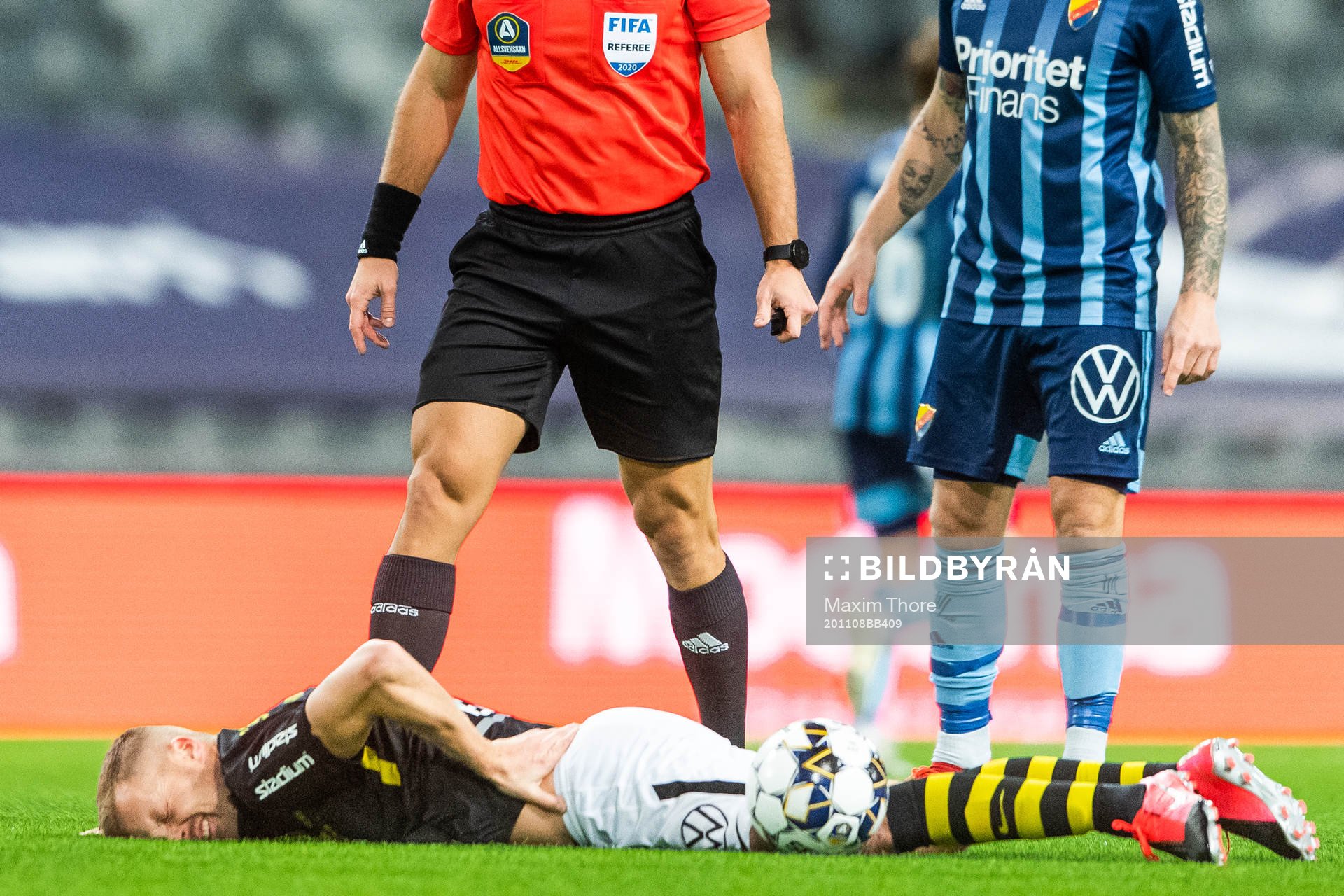 Djurgårdens Sebastian Larsson har ont