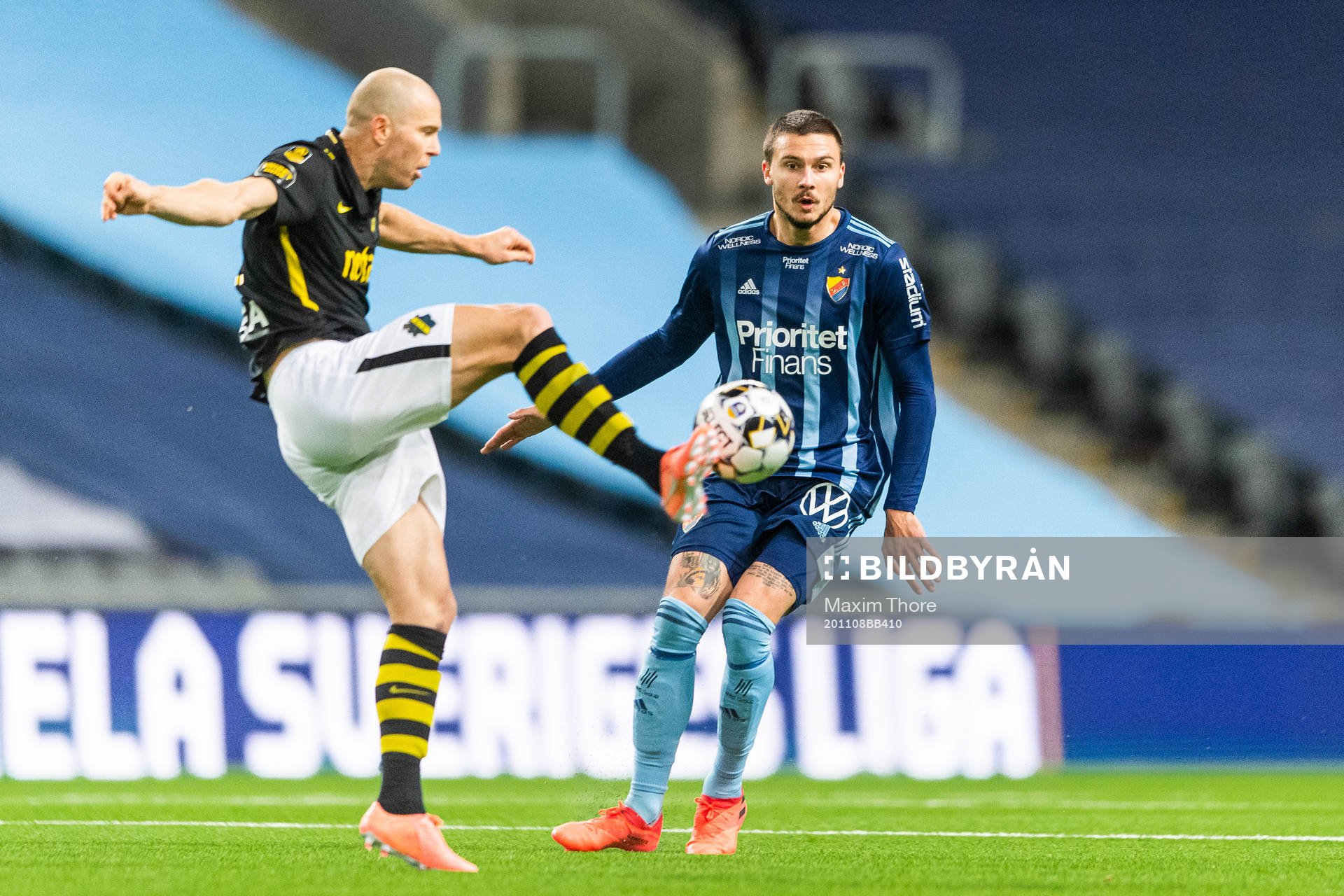 s Per Karlsson och Djurgårdens Erik Berg