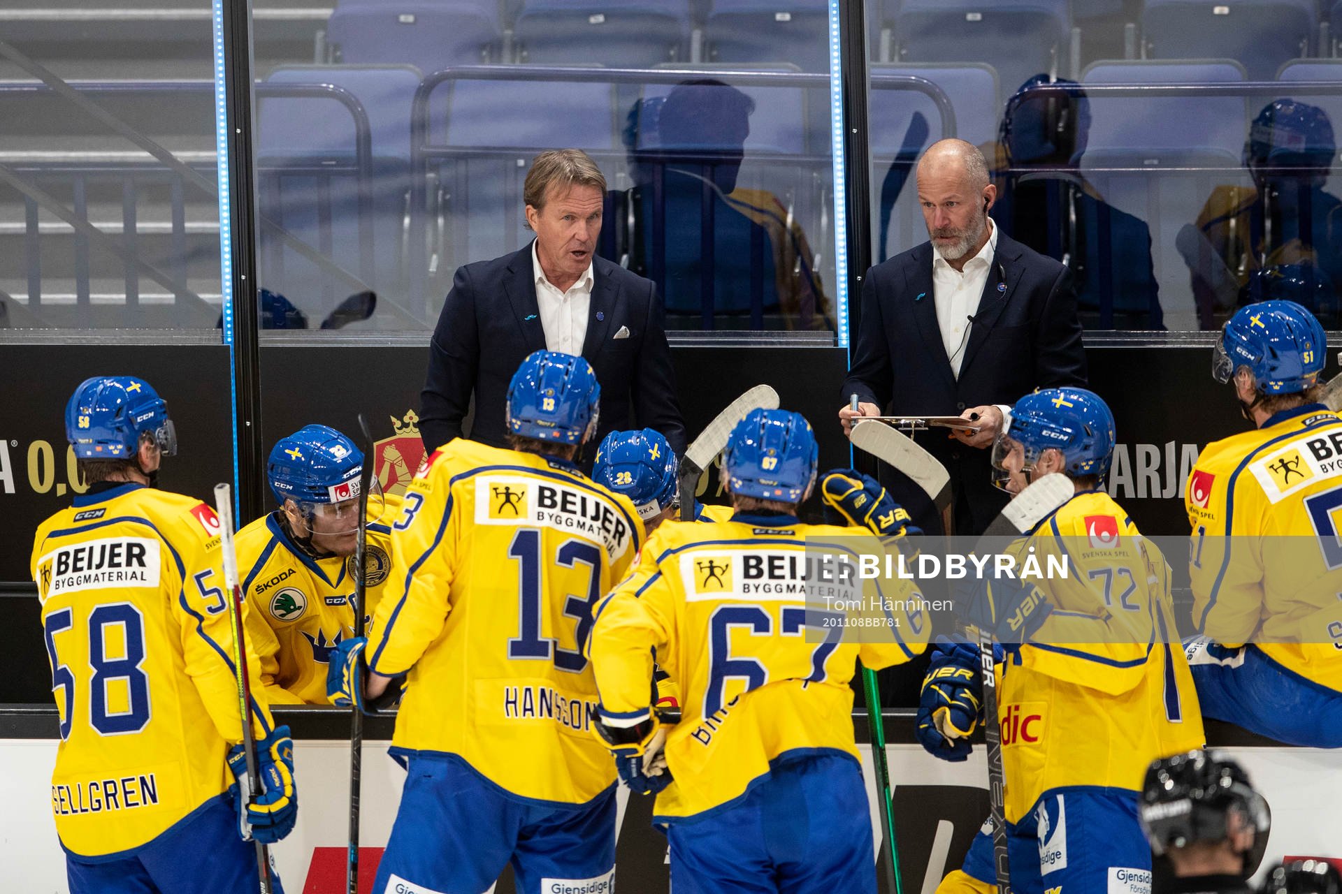 Time out, Head Coach Johan Garpenlöv, SWE Jesper Sellgren