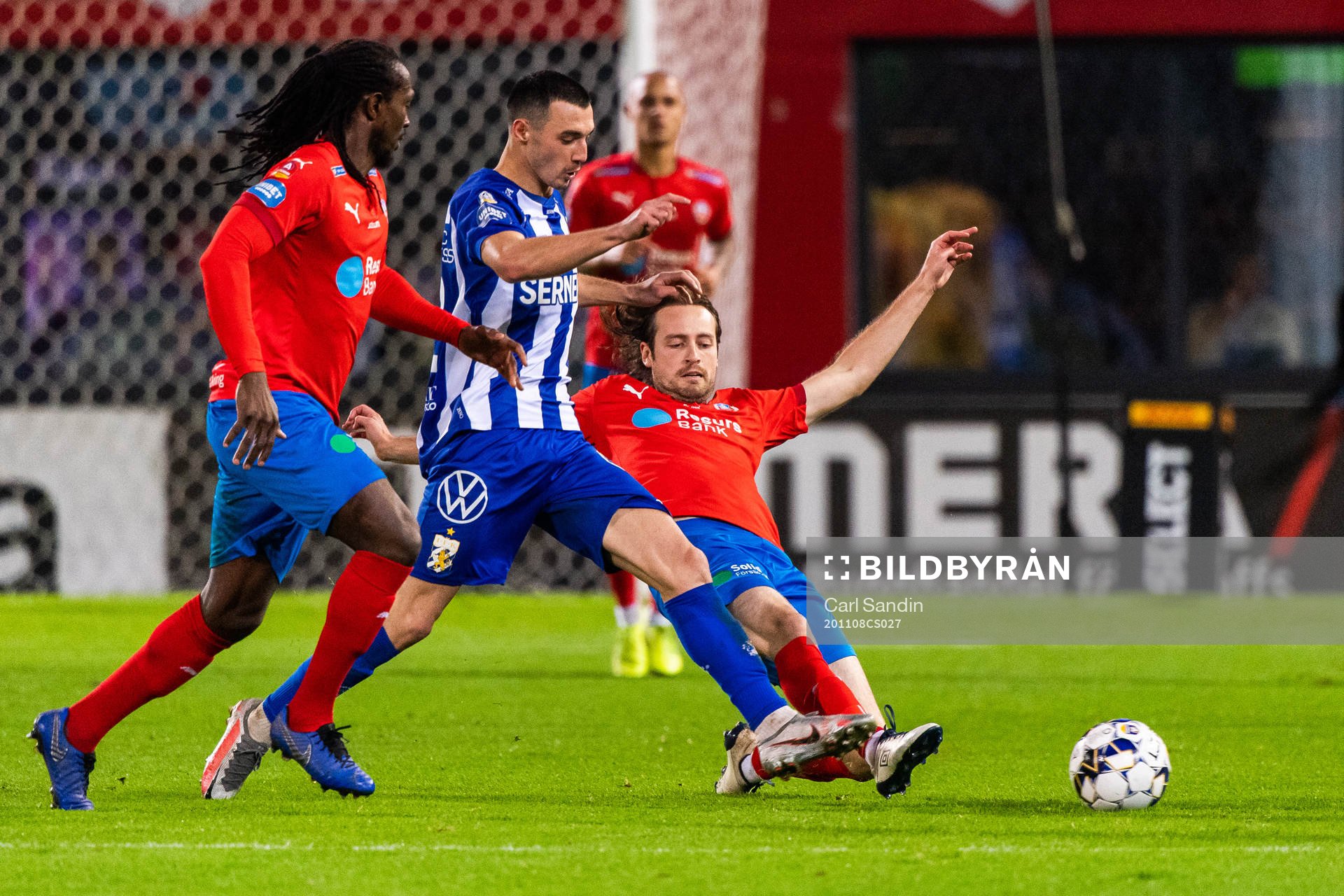 IFK Göteborg Giorgi Kharaishvili <och Helsingborgs Mikkel