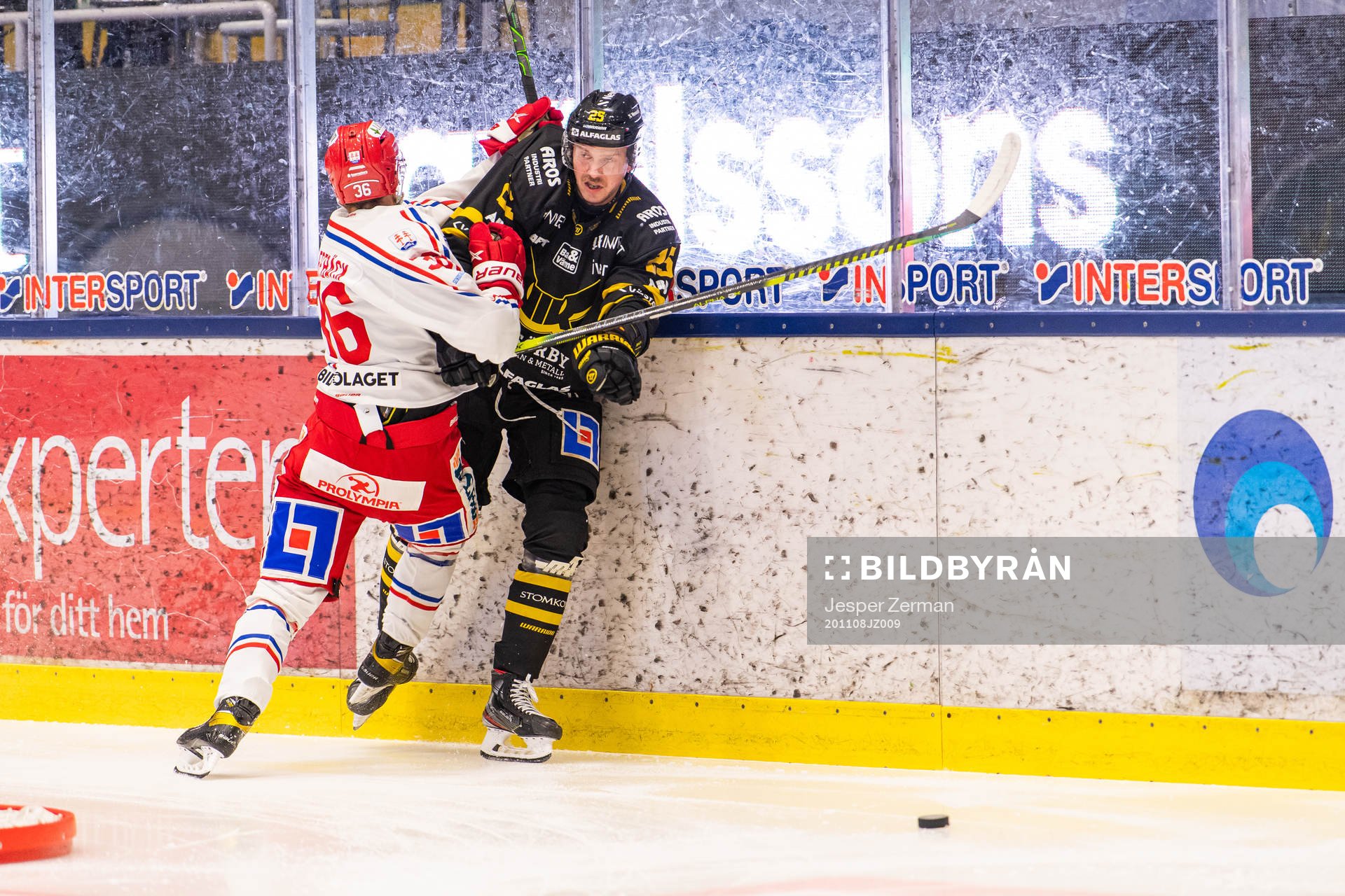 Timrås Leon Lerebäck och Västerås Marcus Bergman