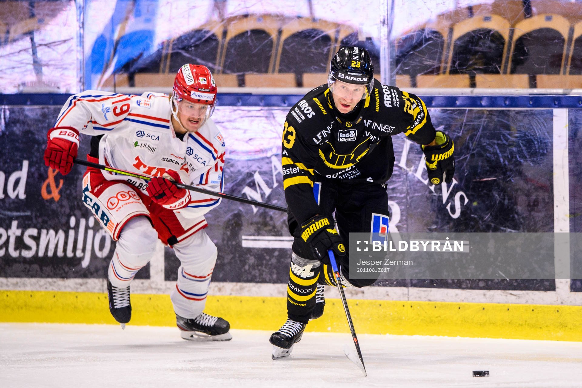 Timrås Jesper Boqvistoch Västerås Alexander Younan