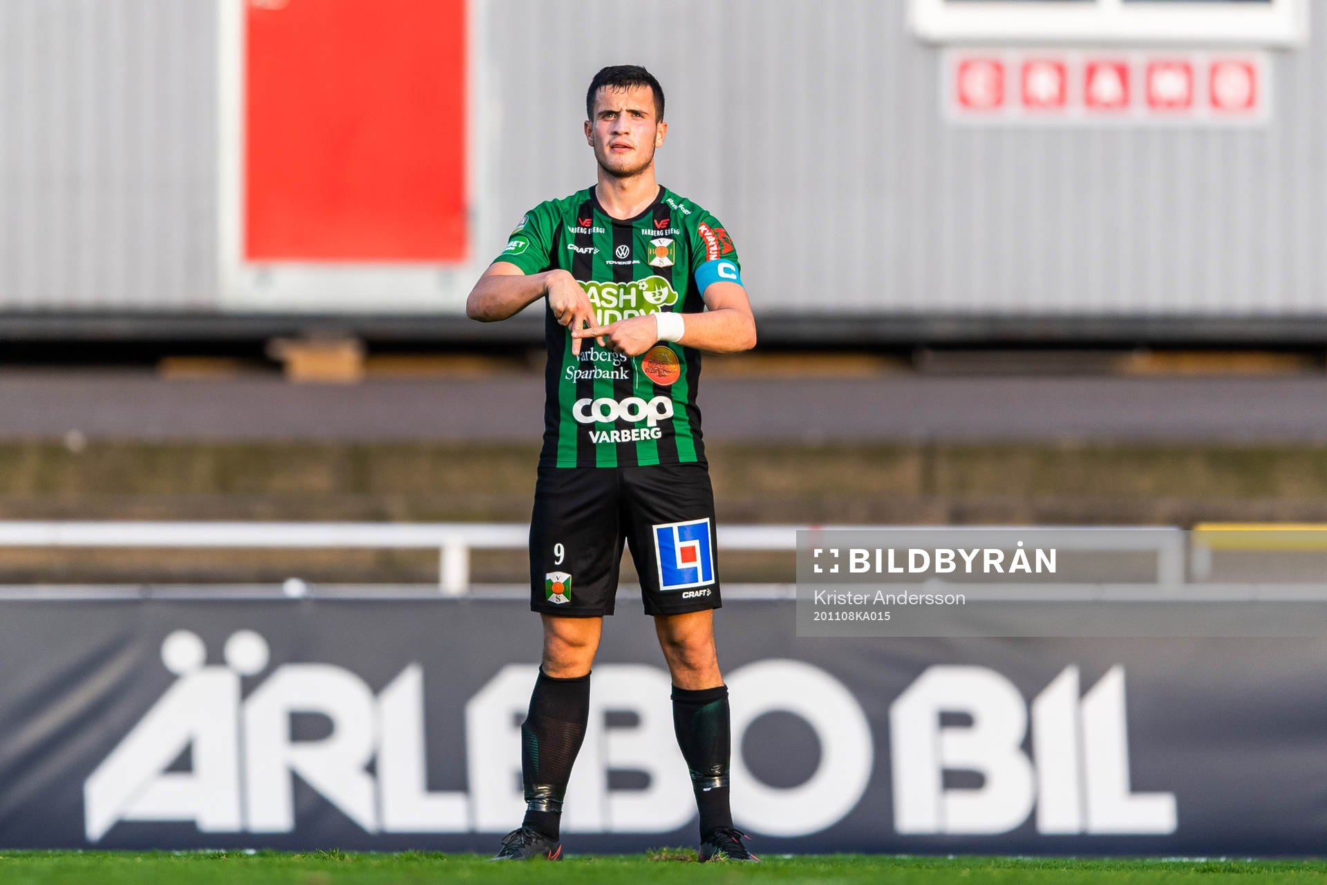Varbergs Astrit Selmani jublar