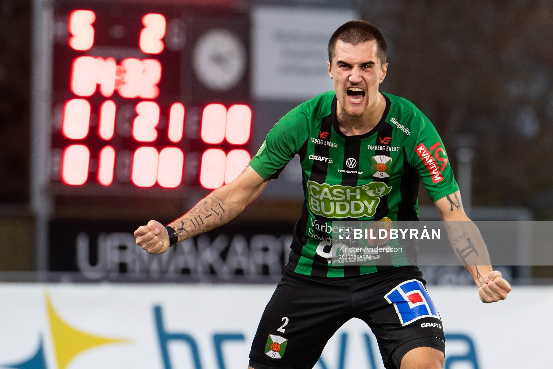 Varbergs Jon Birkfeldt jublar