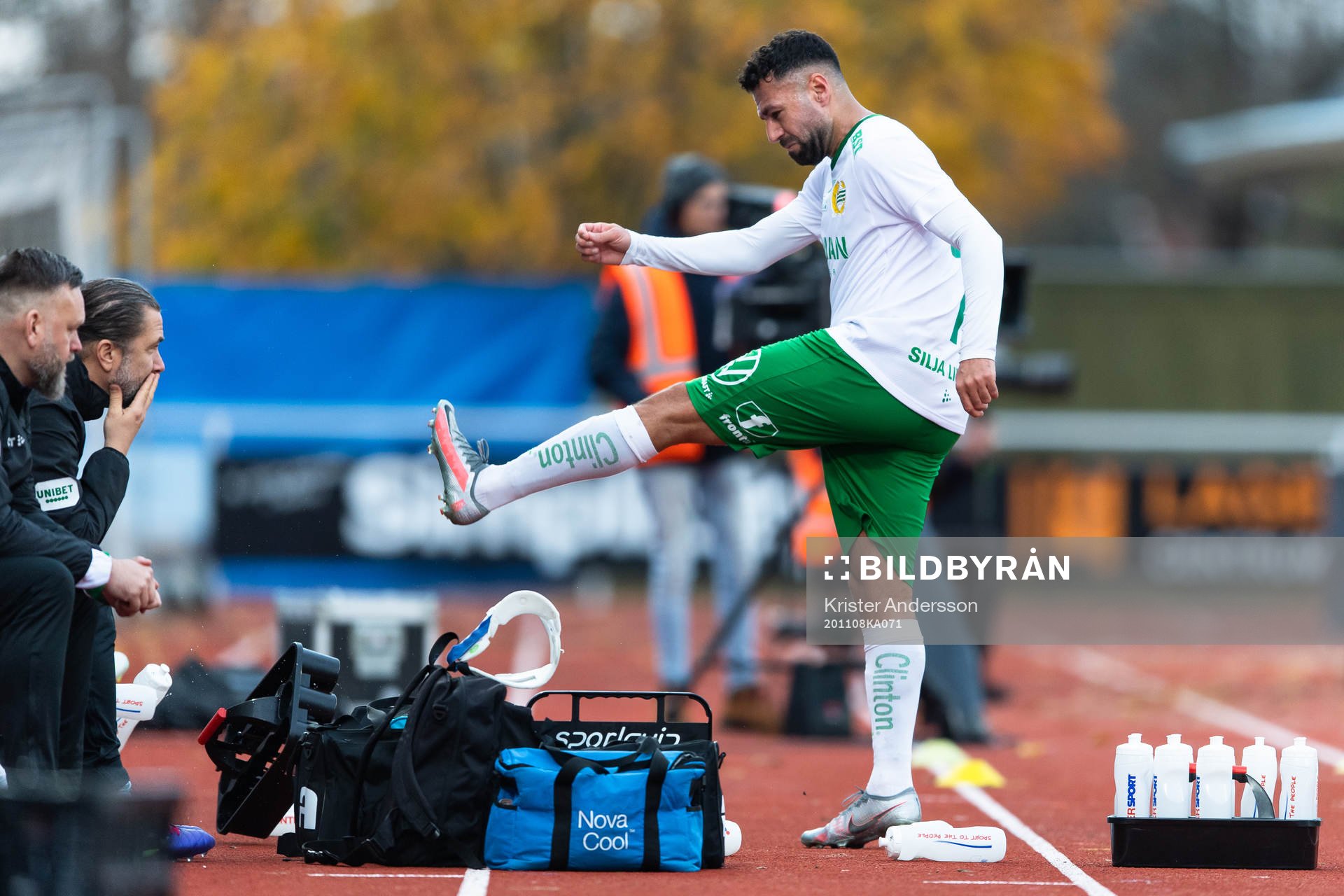 Hammarbys Imad Khalili reagerar