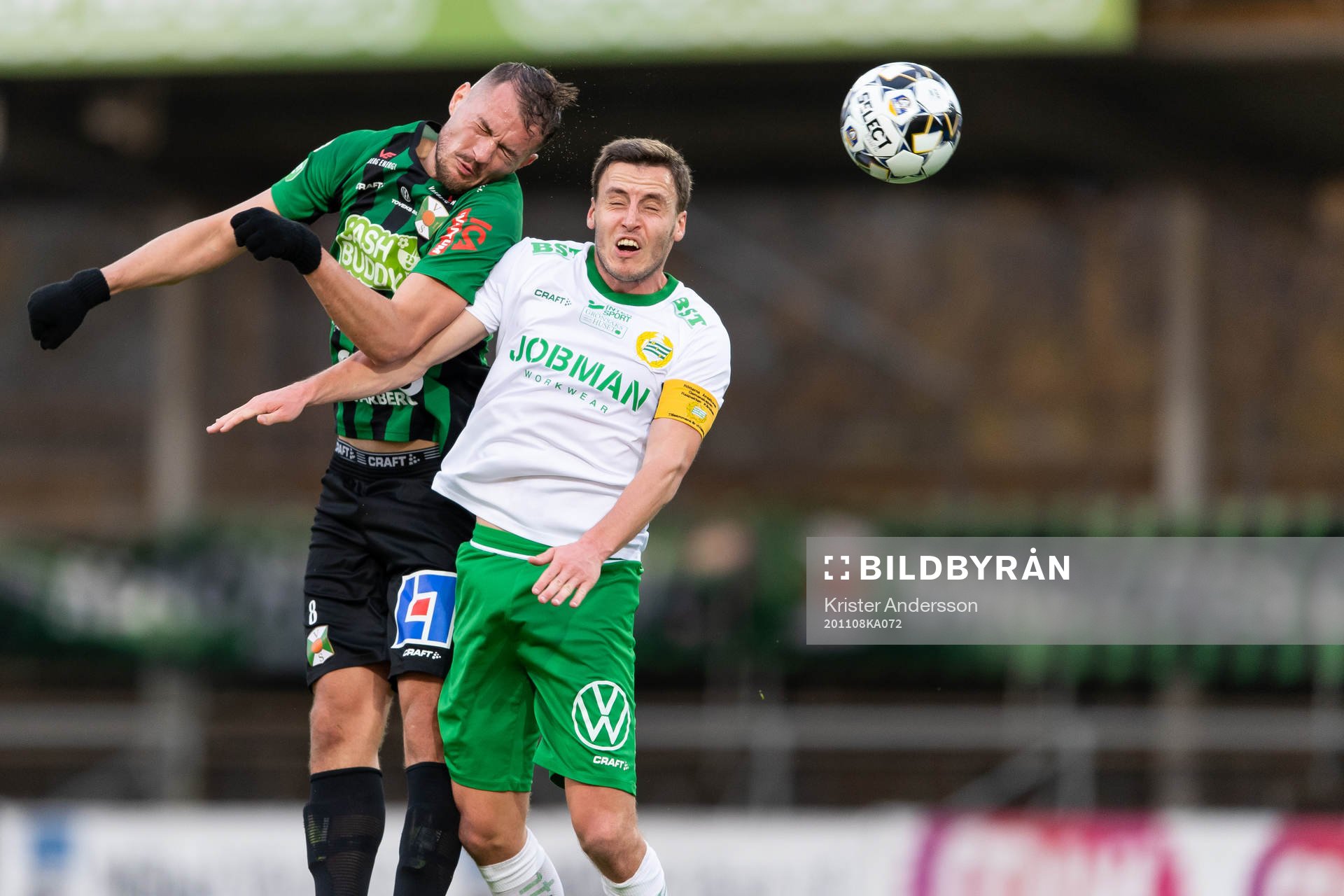 Varbergs Albert Ejupi och Hammarbys Jeppe Andersen