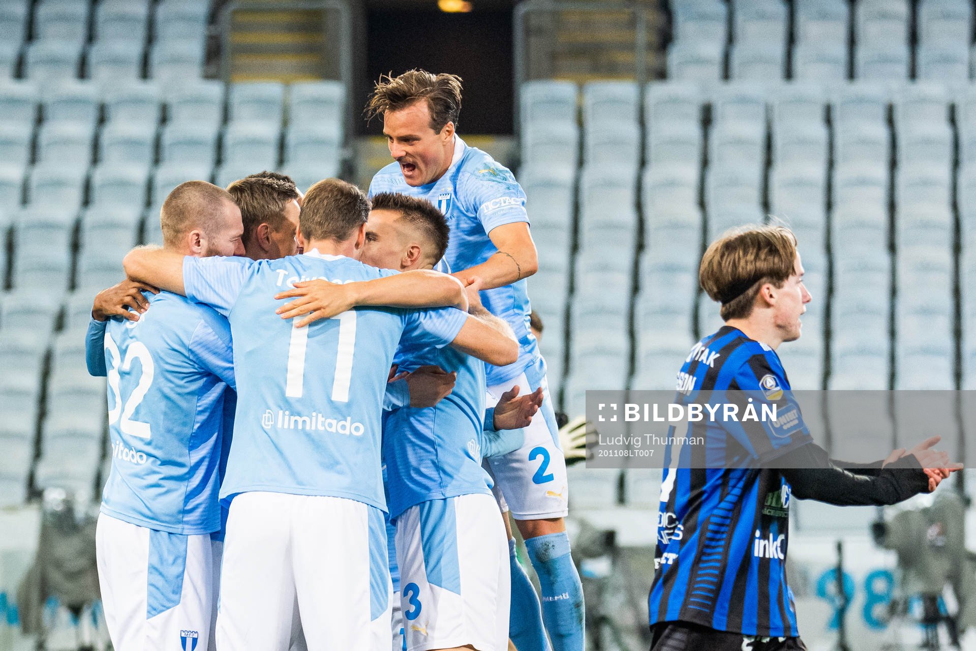 Malmö FFs spelare jublar
