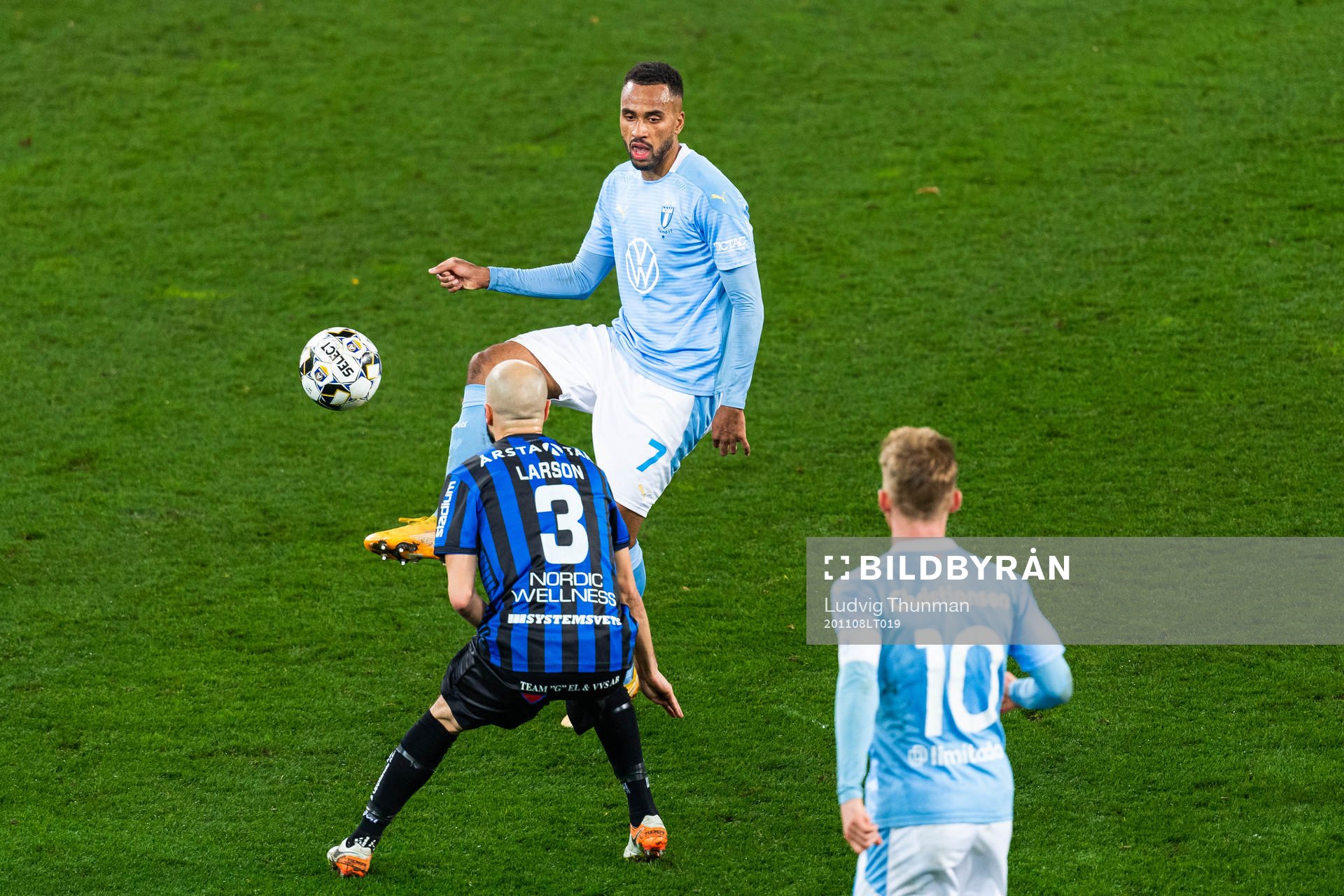 Malmö FFs  Isaac Kiese Thelin och Sirius Karl Larson