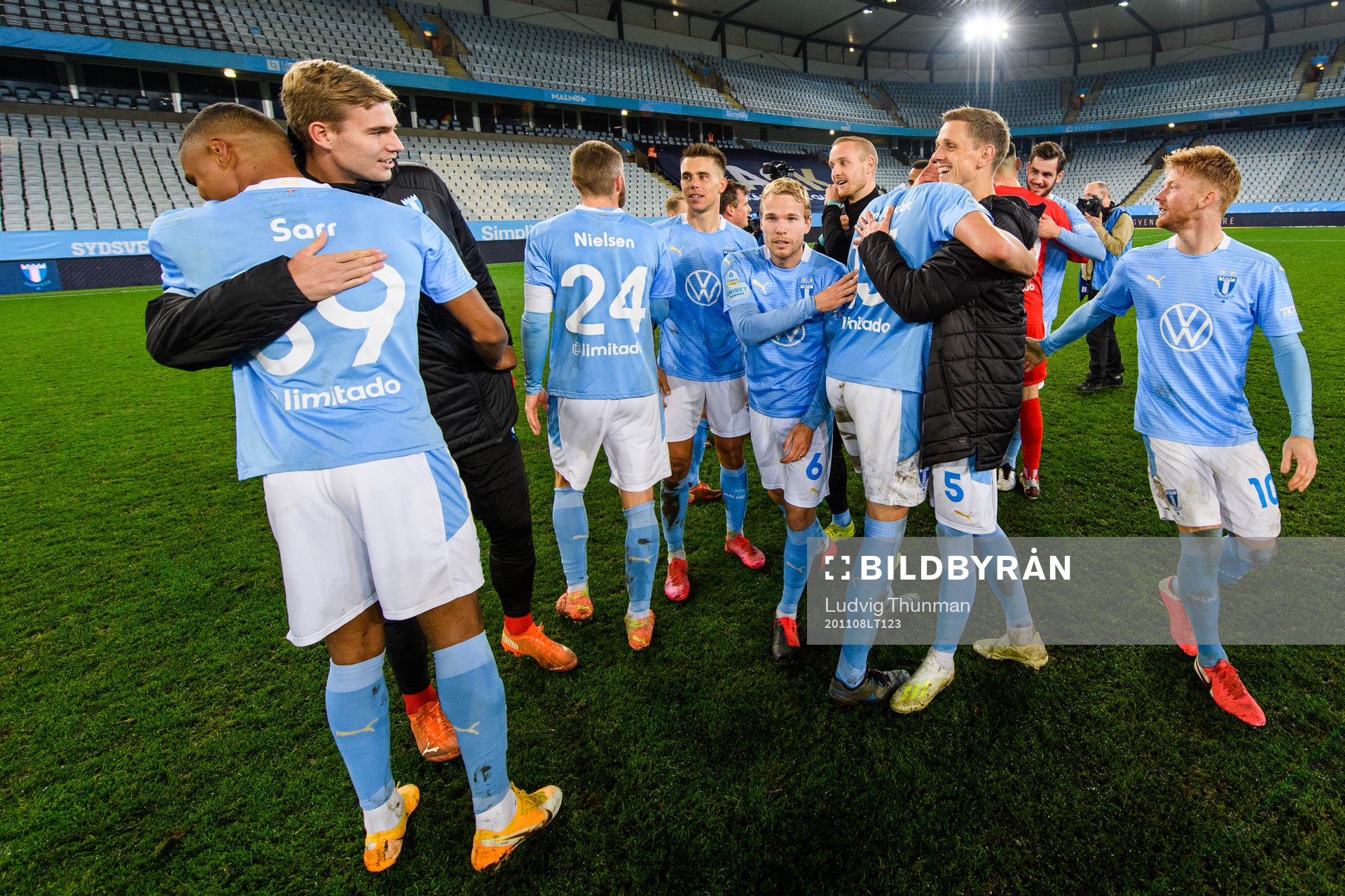 Malmö FFs spelare jublar