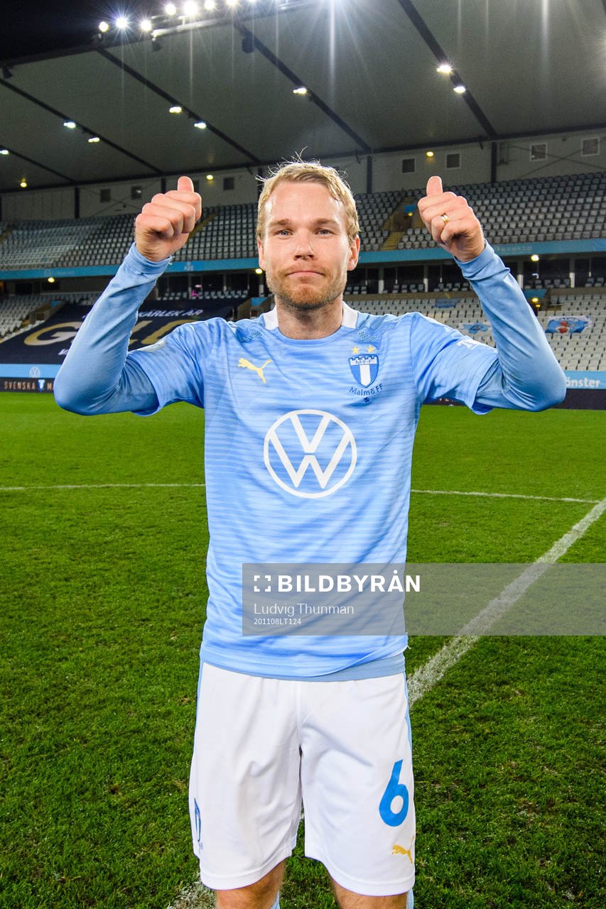 Malmö FFs Oscar Lewicki jublar