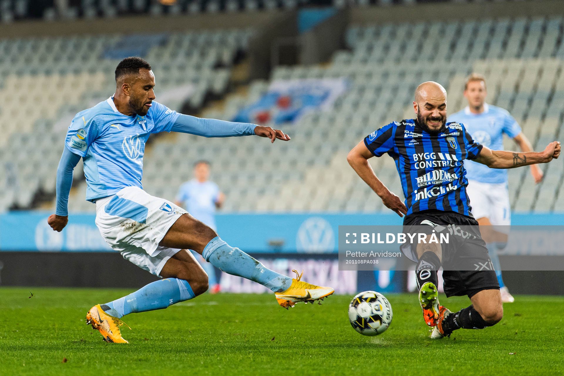 Malmö FFs  Isaac Kiese Thelin och Sirius Karl Larson