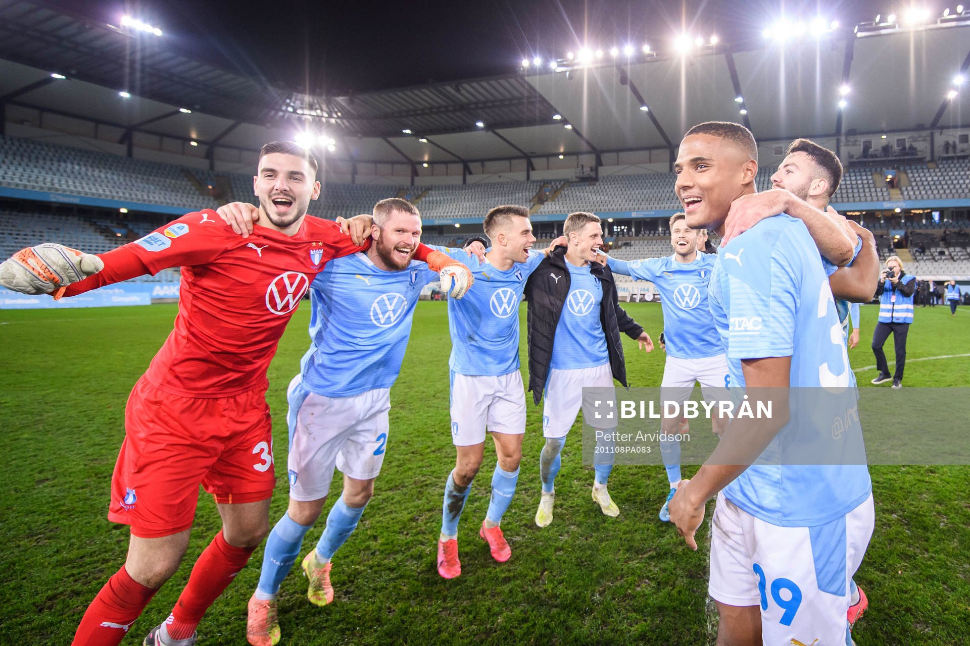 Malmö FFs spelare jublar över SM-guldet