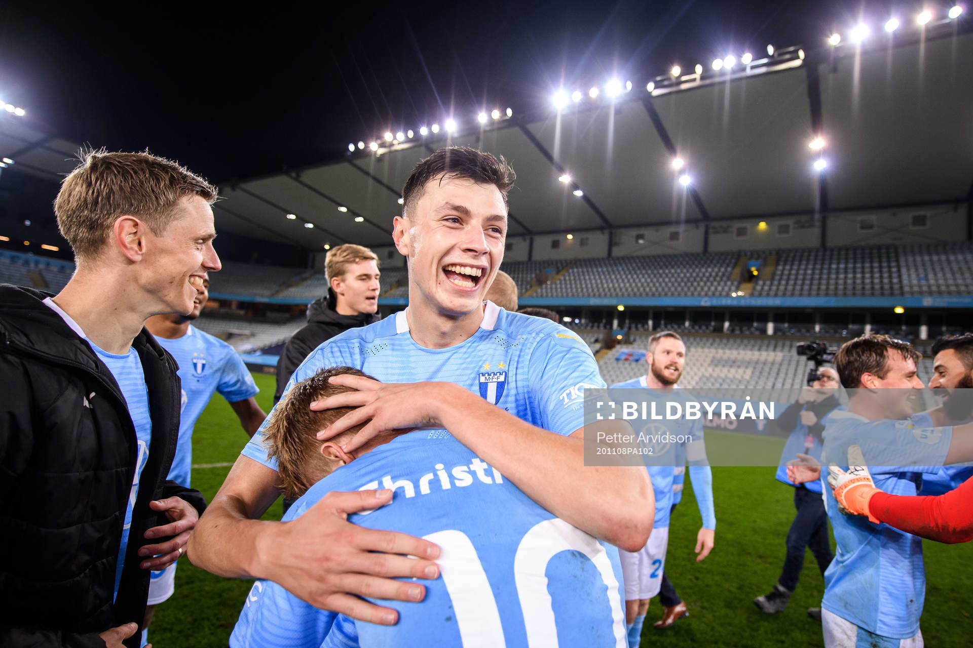 Malmö FFs Anel Ahmedhodzic  jublar över SM-guldet