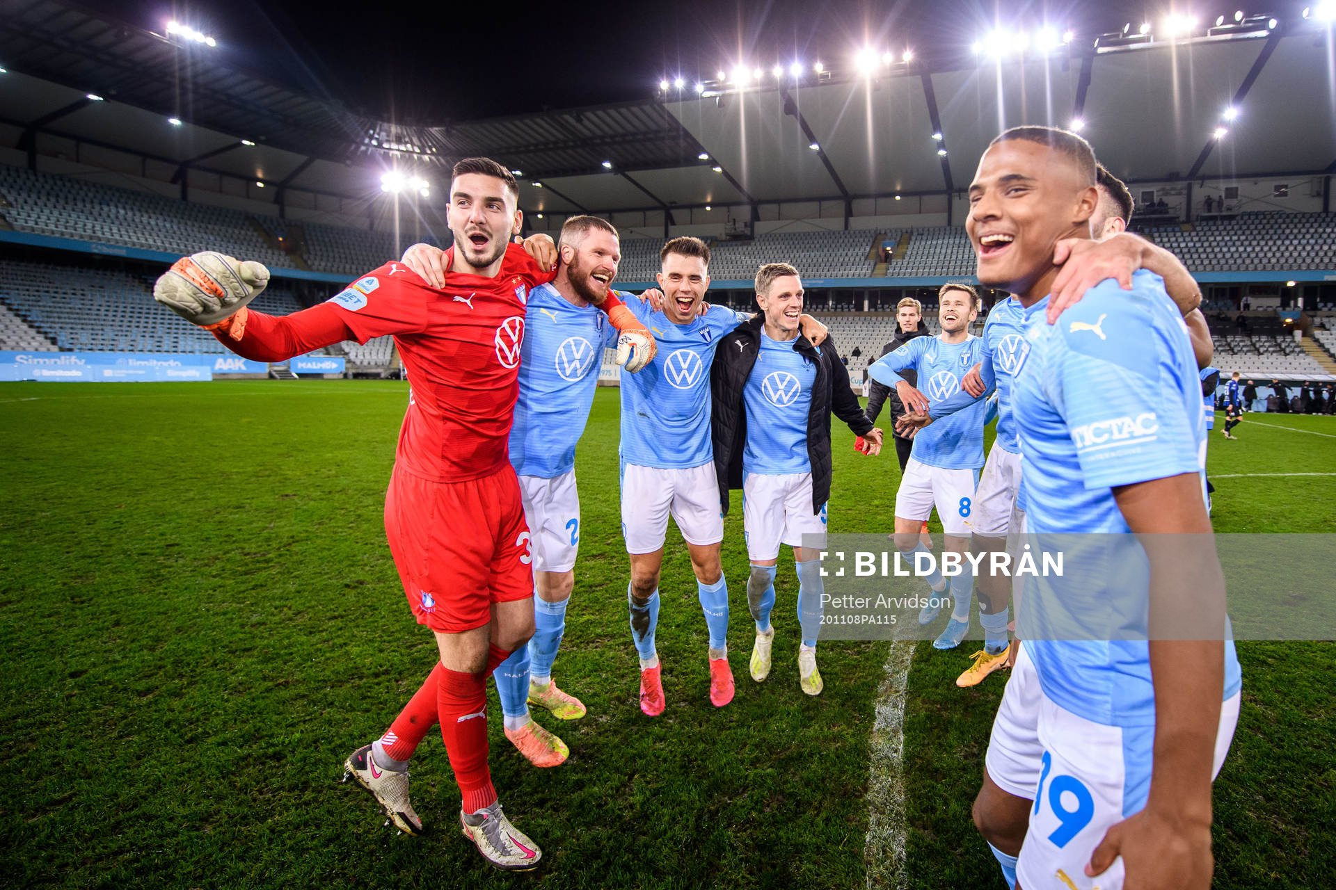 Malmö FFs spelare jublar över SM-guldet