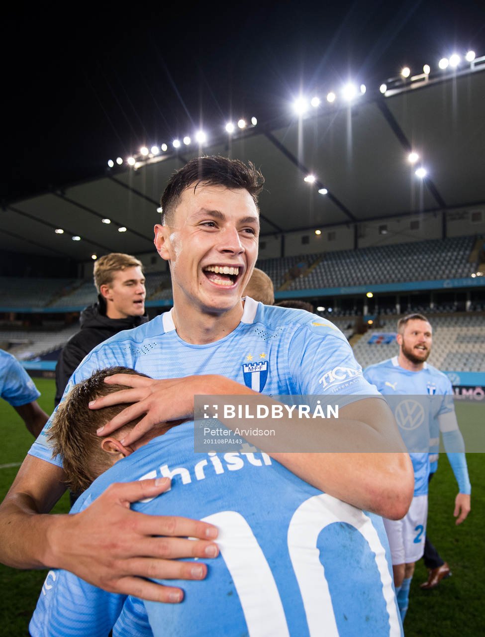 Malmö FFs Anel Ahmedhodzic jublar över SM-guldet