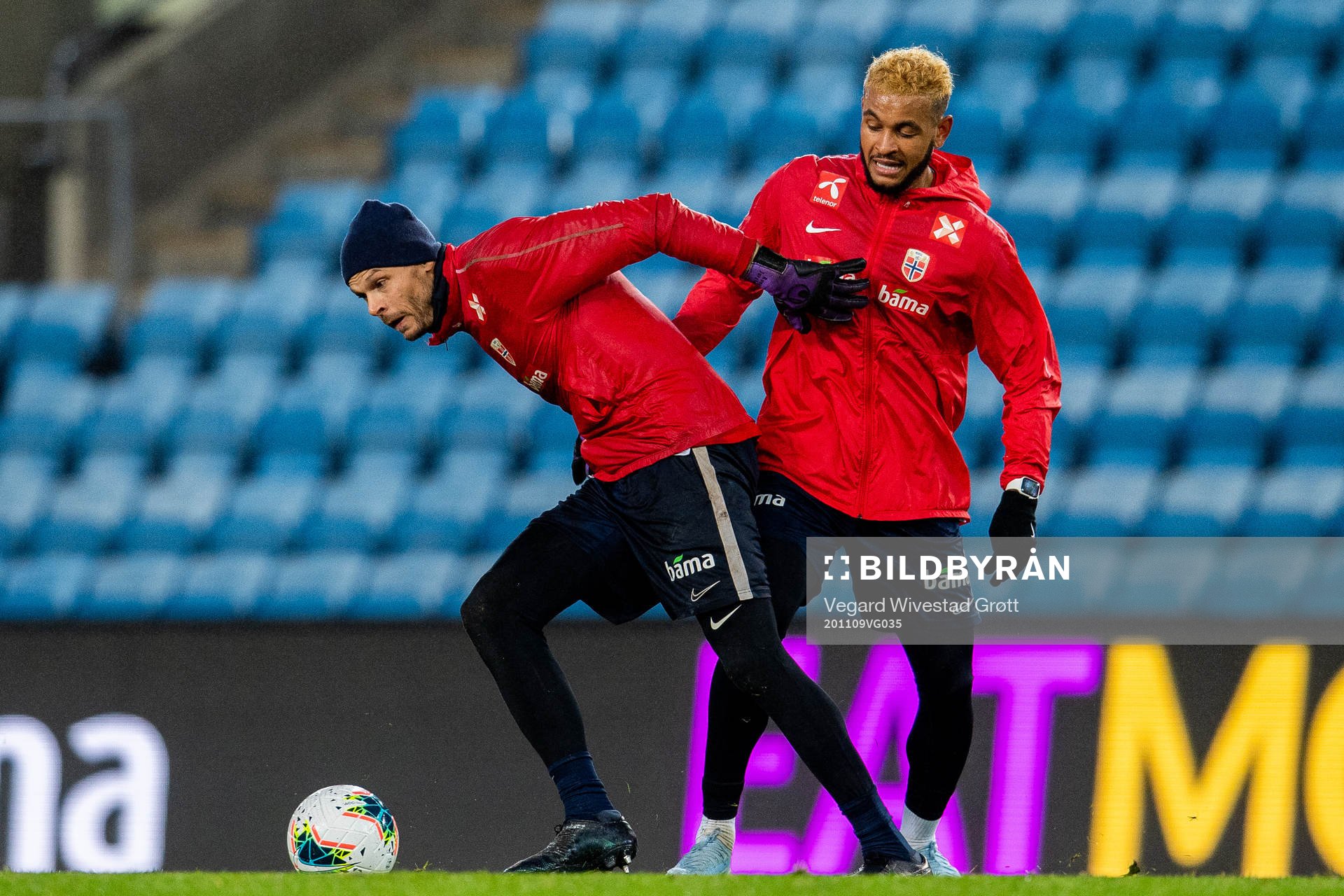 Goalkeeper Rune Almenning Jarstein and Joshua King of the
