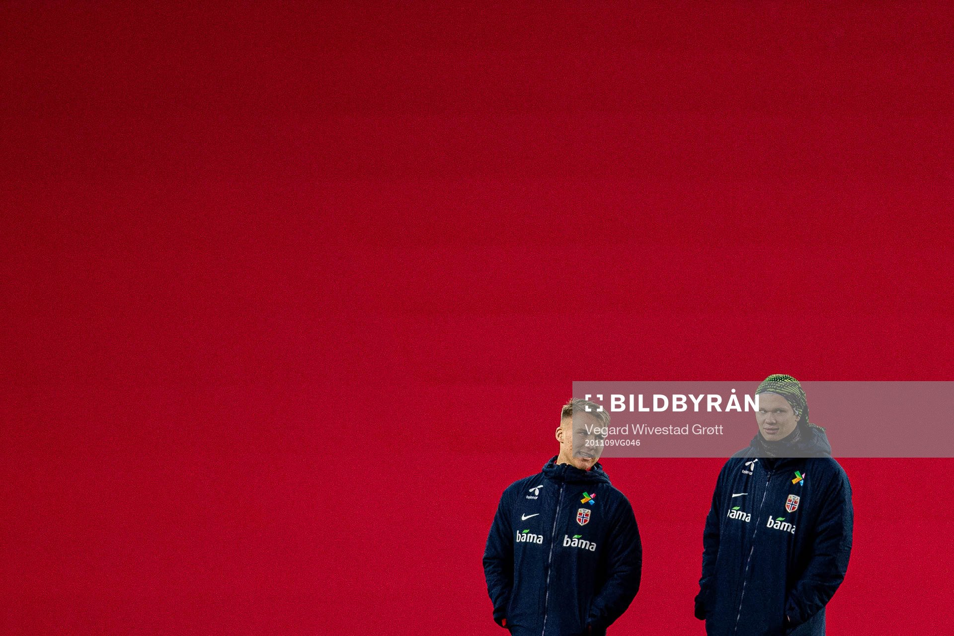 Leo Skiri Østigård and Erling Braut Haaland of the