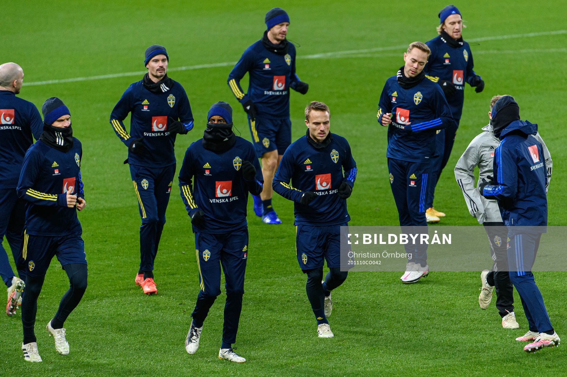 Alexander Isak and Pierre Bengtsson of the Swedish national