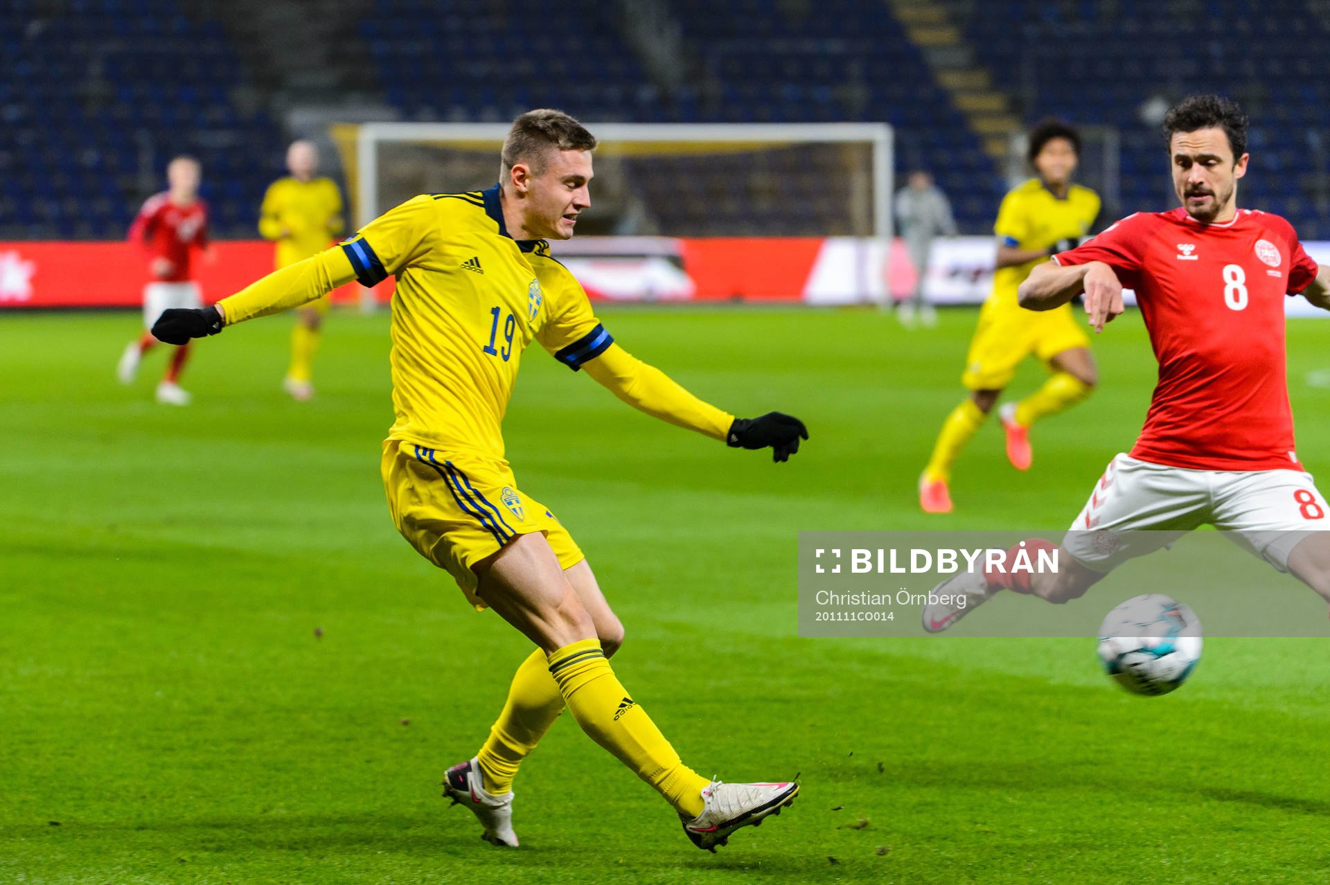 Mattias Svanberg of Sweden and Thomas Delaney of Denmark