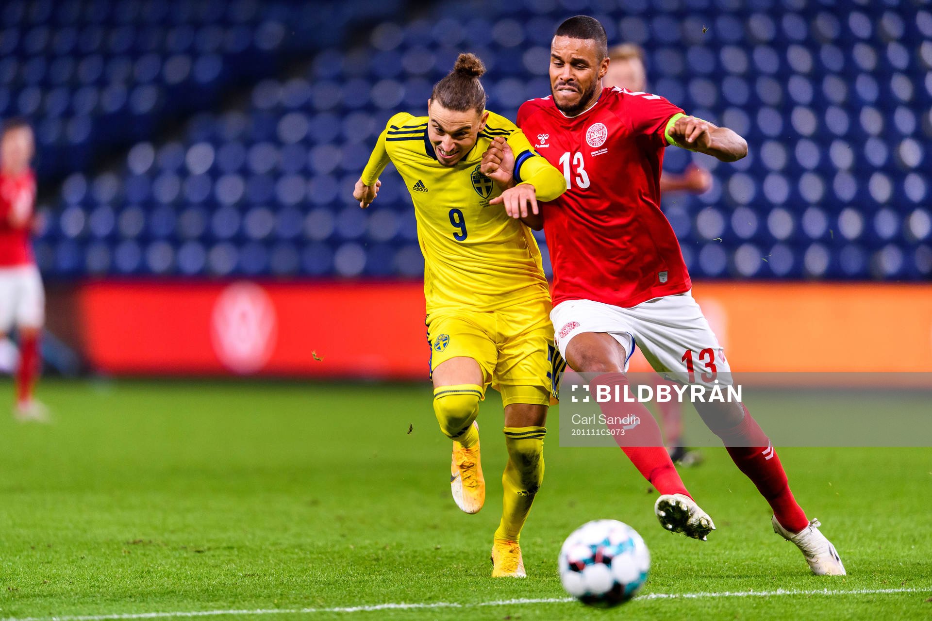 Jordan Larsson of Sweden and Mathias Jørgensen of Denmark