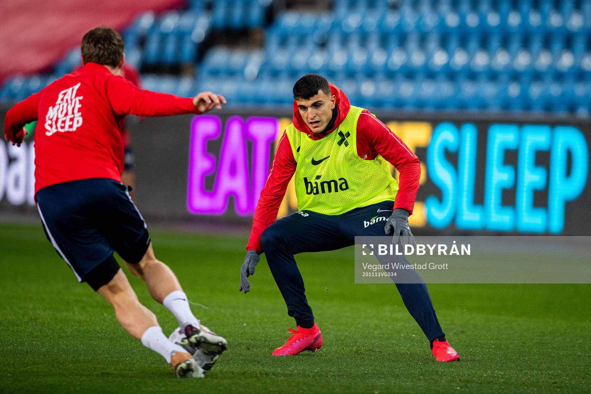 Mohamed «Moi» Elyounoussi of the Norwegian national