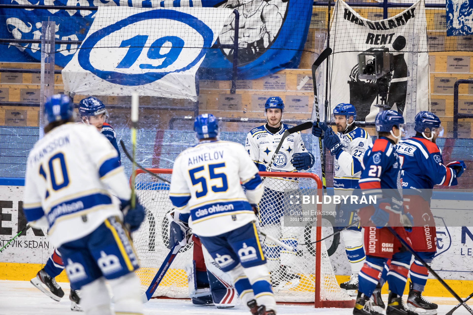 Leksands Peter Cehlarik jublar