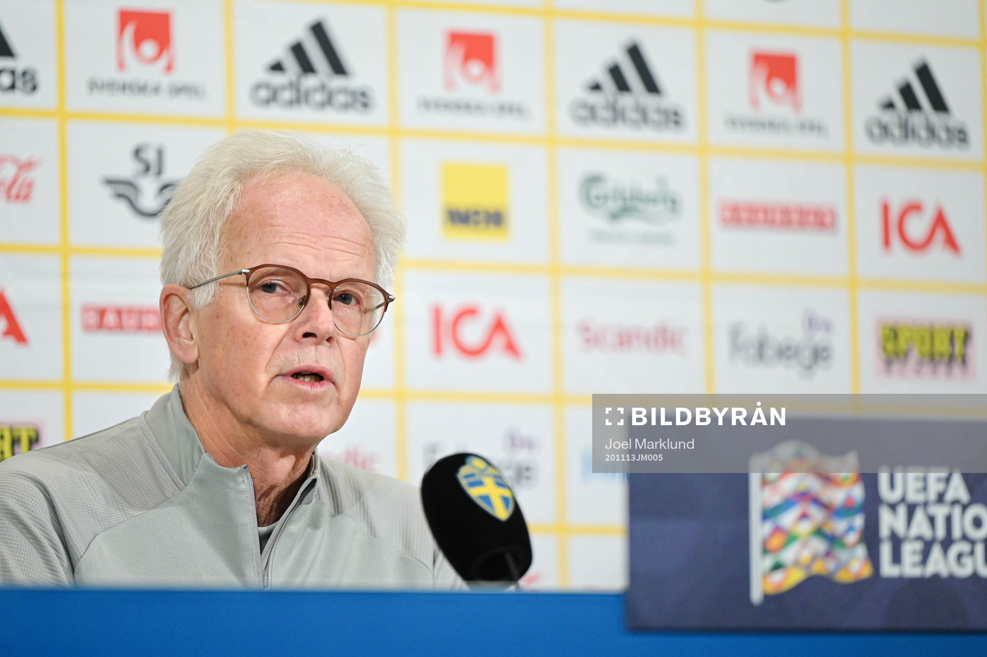 Team doctor Anders Valentin of the Swedish national