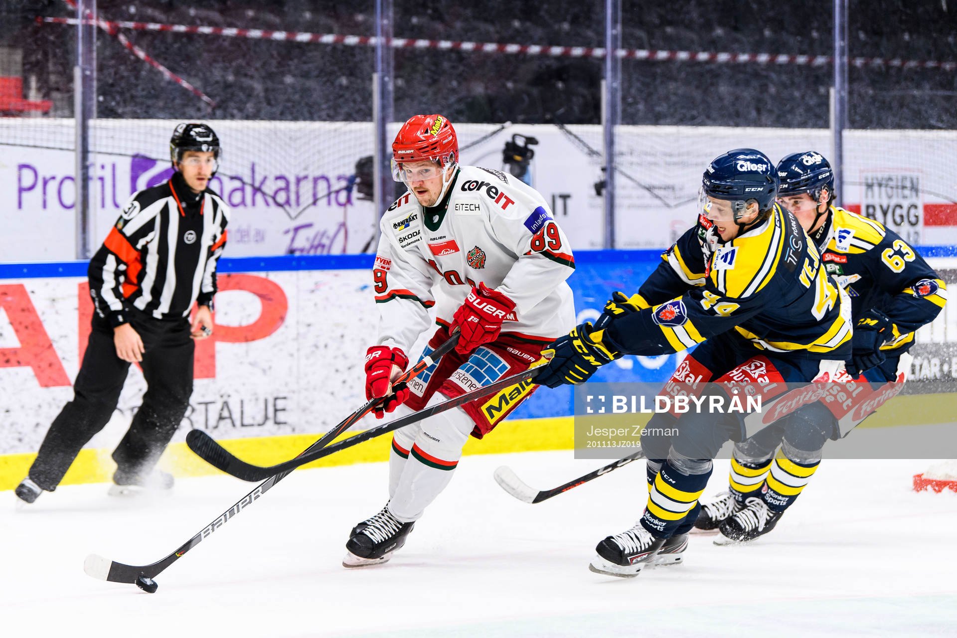Modos Patrik Karlkvist och Södertäljes Lukas Vejdemo