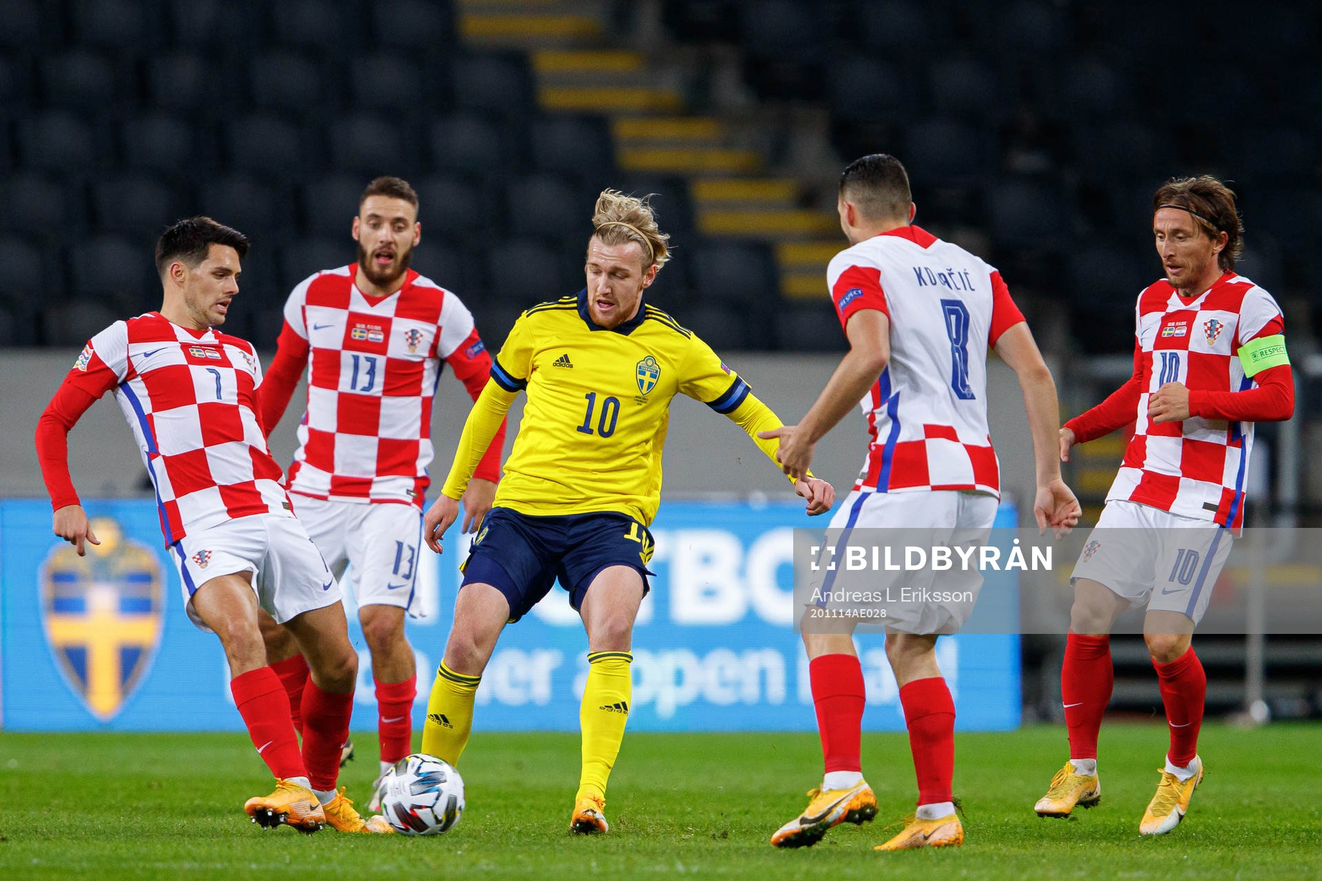 Emil Forsberg of Sweden against Josip Brekalo , Nikola